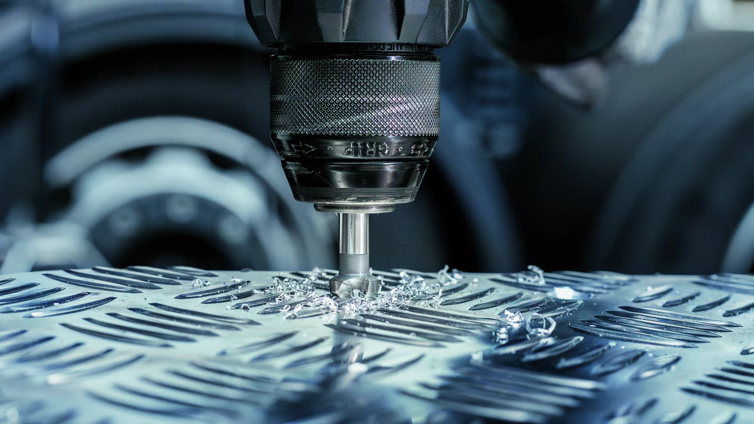 Bosch 2608597527 - Set 6 pièces fraise coniques à lamer 45; 63 mm, 5-10 mm, 6,3; 8,3; 10,4; 12,4; 16,5; 20,5 mm-image