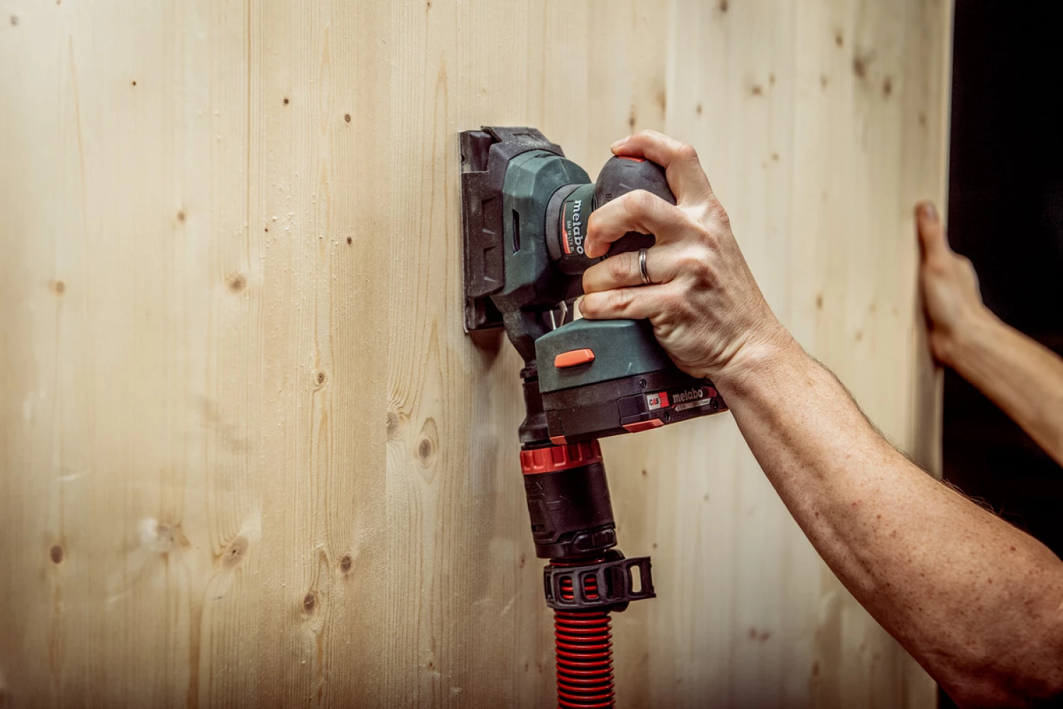 Metabo SM 18 LTX BL ponceuse multifonction sans fil Li-ion 18V - 100x150mm-image