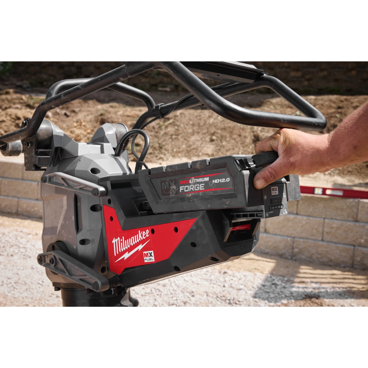 Milwaukee MXF RAM60-122 MX Fuel set de pilonneuse sans fil (2x batterie 12.0Ah)-image