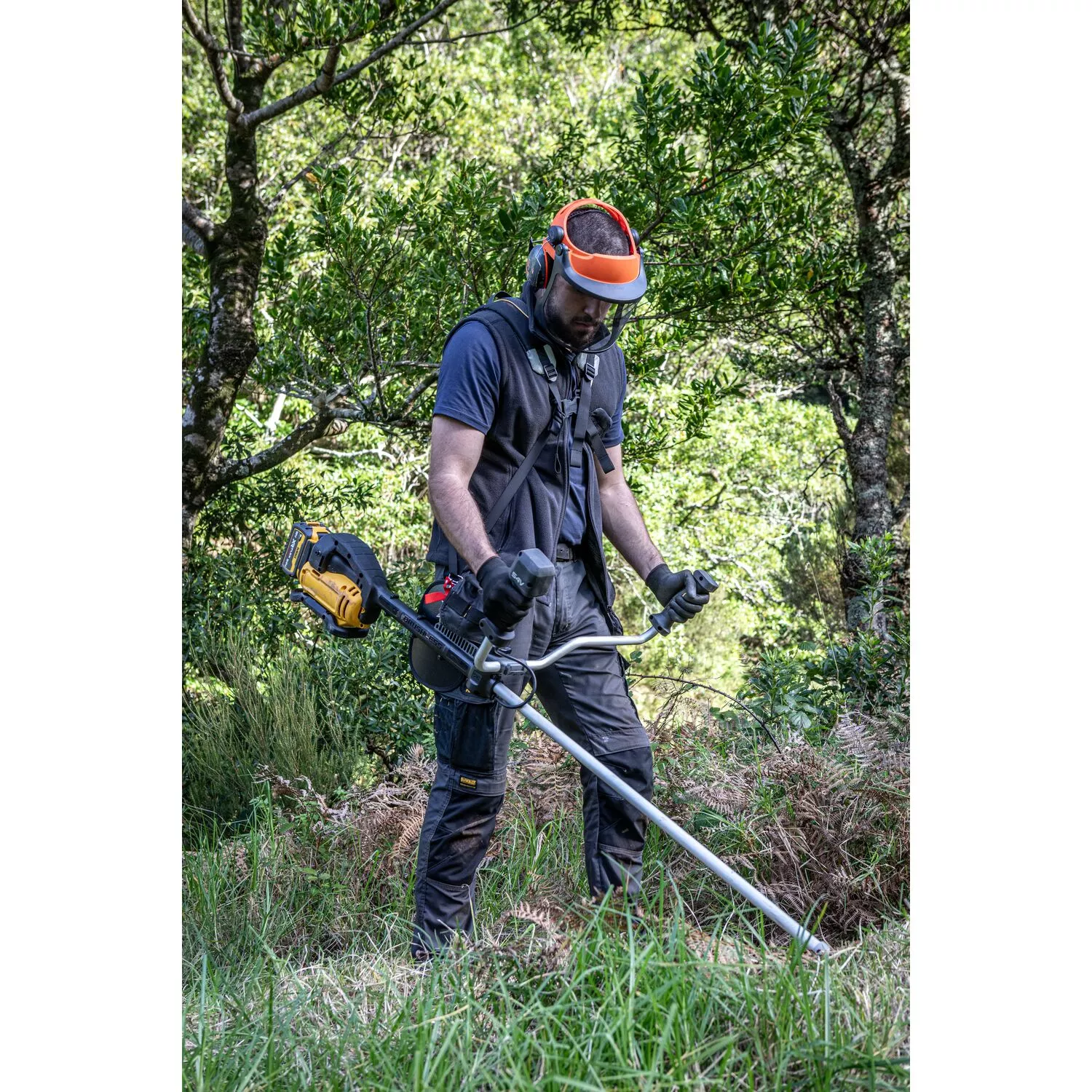 DeWalt DCMBC723N-XJ 54V XR FLEXVOLT Débroussailleuse - Poignée Bull - 25 cm-image