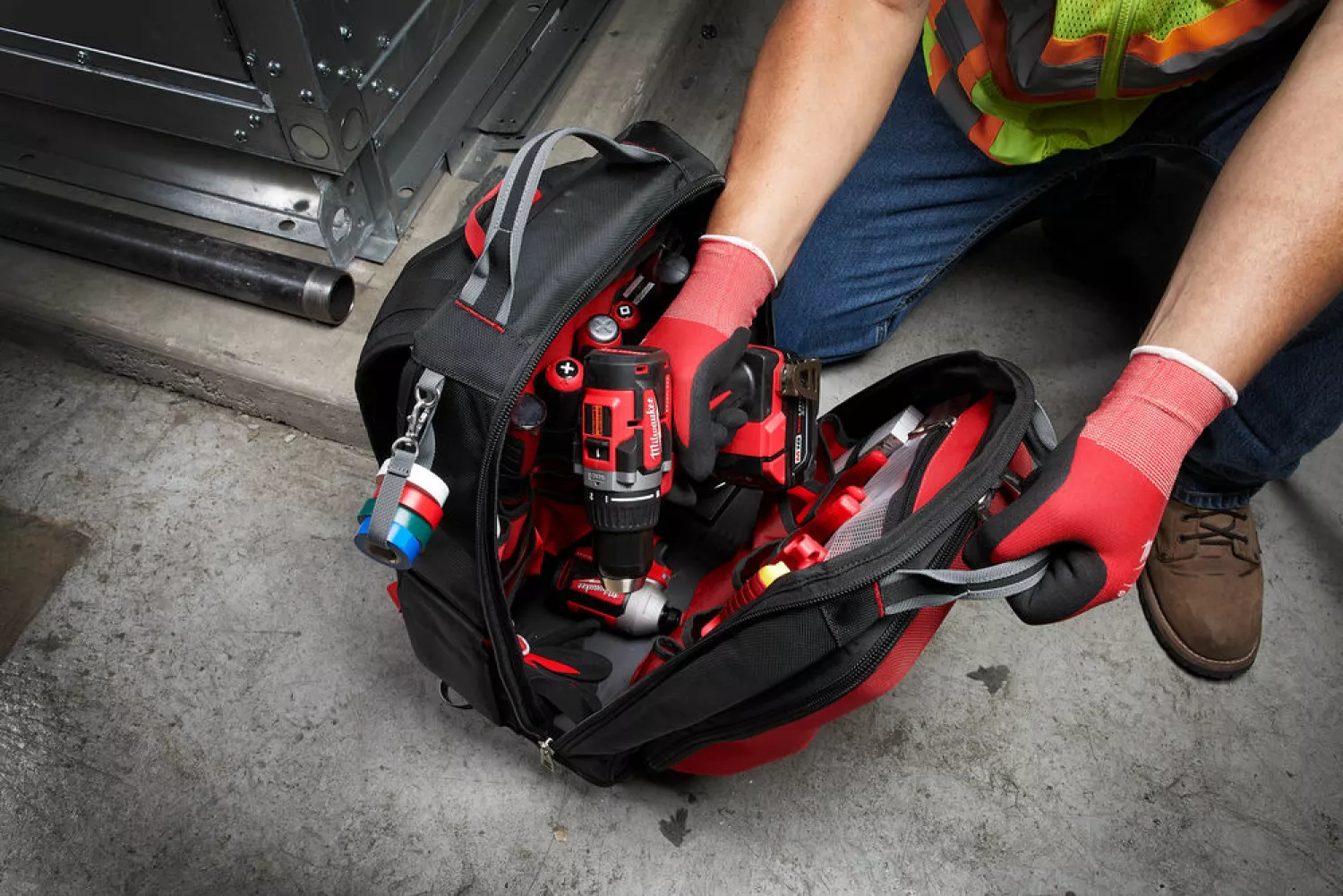 Milwaukee 4932471131 Sac à dos porte-outils - 380 x 240 x 500 mm-image