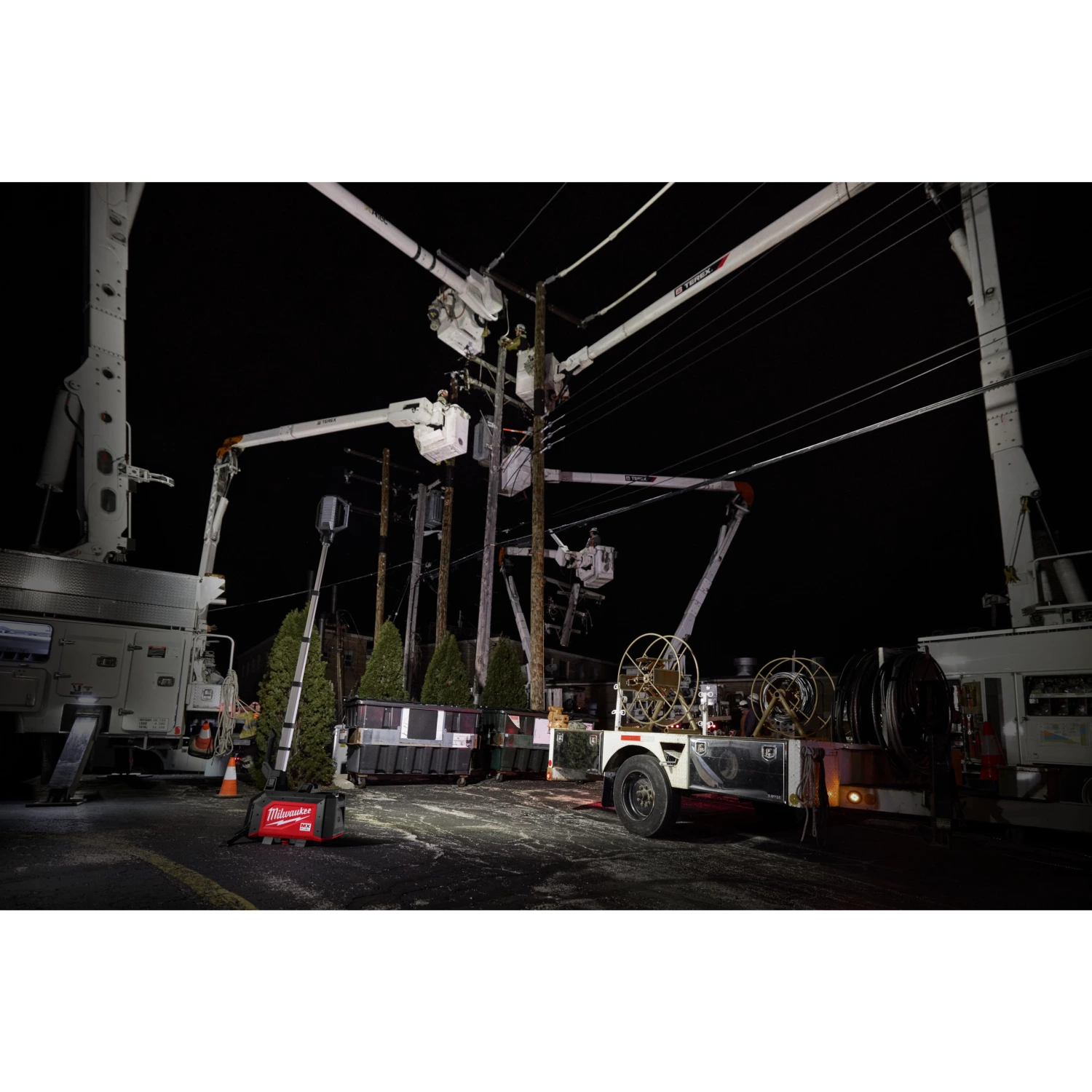 Milwaukee MXF TLIC-0 MX Fuel accu compacte torenlamp body - 15000Lm-image