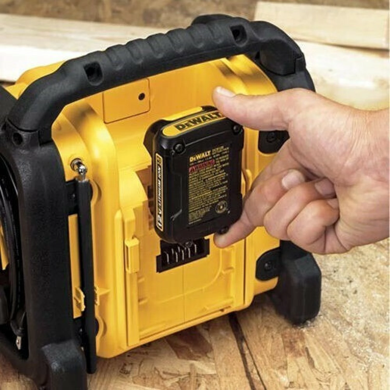 DeWALT DCR020 10.8-18V Li-Ion Accu bouwradio - DAB+ - werkt op netstroom & accu-image