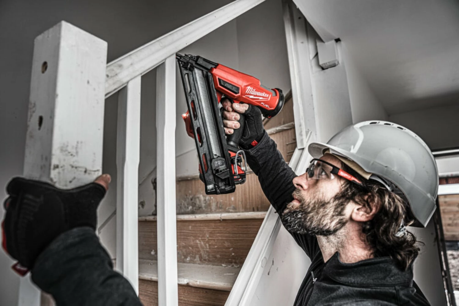 Milwaukee M18 FN15GA-0X Cloueuse sans-fil - 18V Li-ion - boîte HD - Machine seule-image