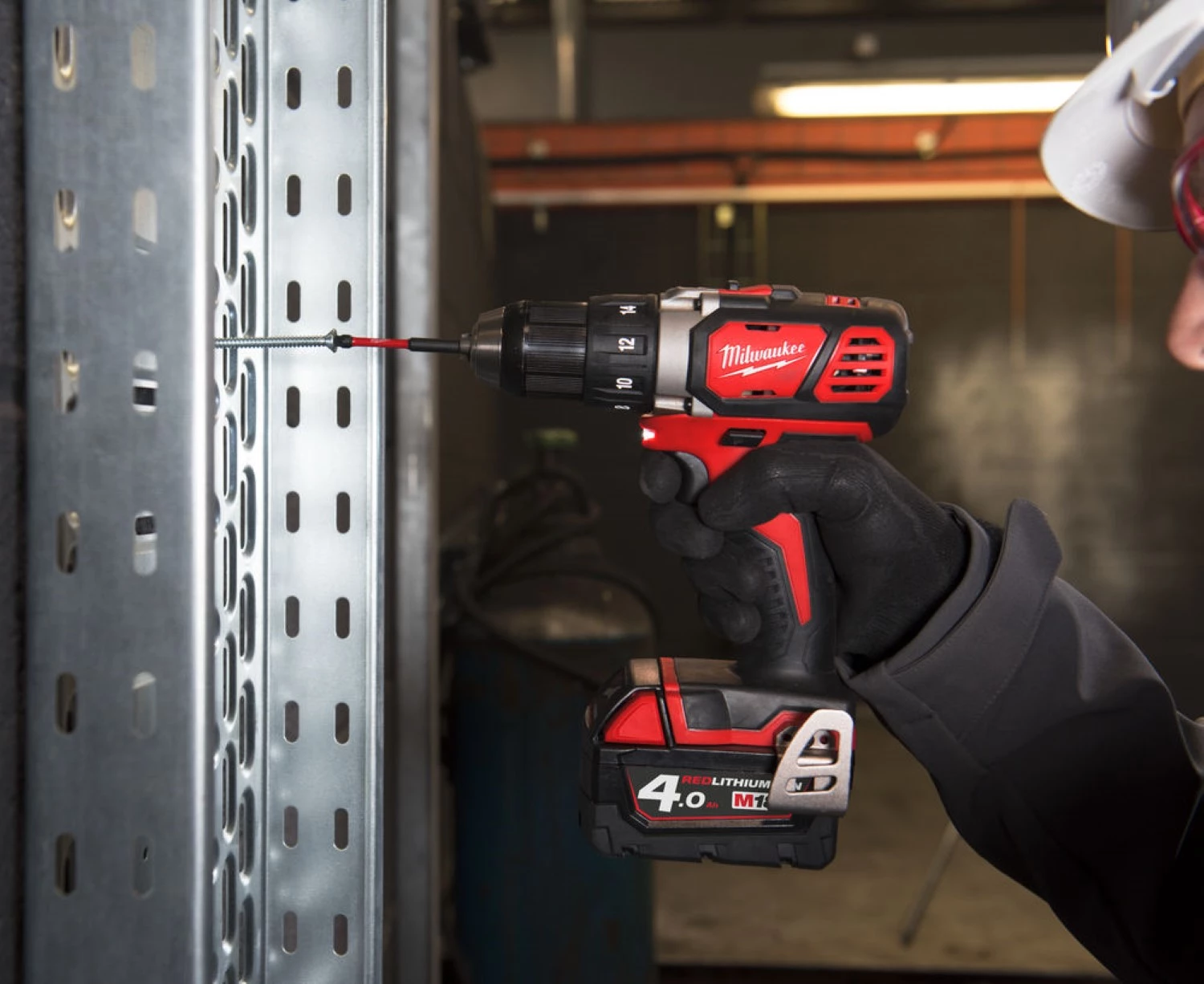 Milwaukee M18 BDD-402C 18V Li-Ion accu boor-/schroefmachine set (2x 4.0Ah accu) in koffer-image