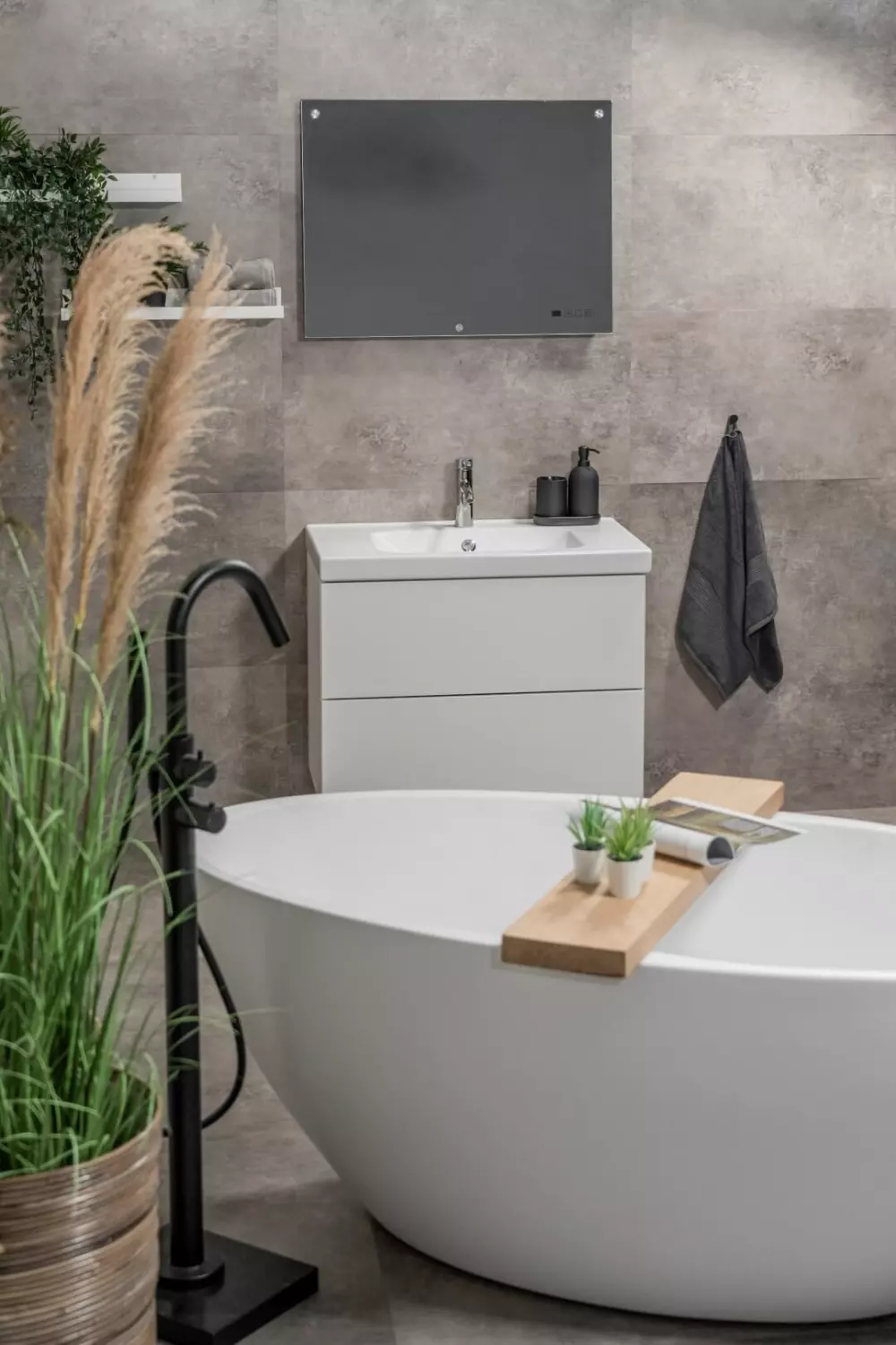 EUROM Sani 600 Mirror WiFi Panneau infrarouge - 600W - 11,2 kg-image