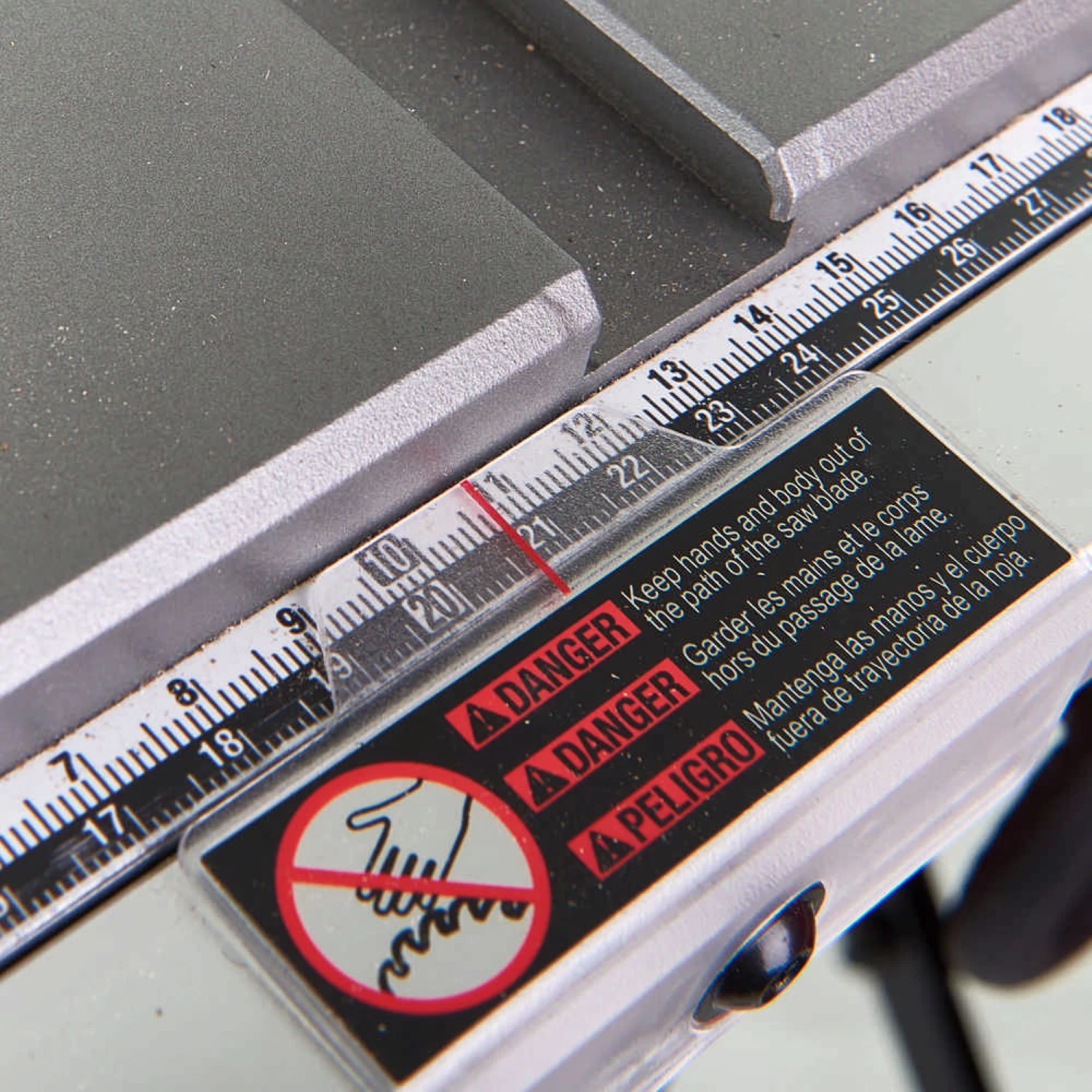 Milwaukee M18 FTS210-121B 18 V Li-ion batterie scie à table kit (1 batterie 12,0 Ah) - 210 mm-image