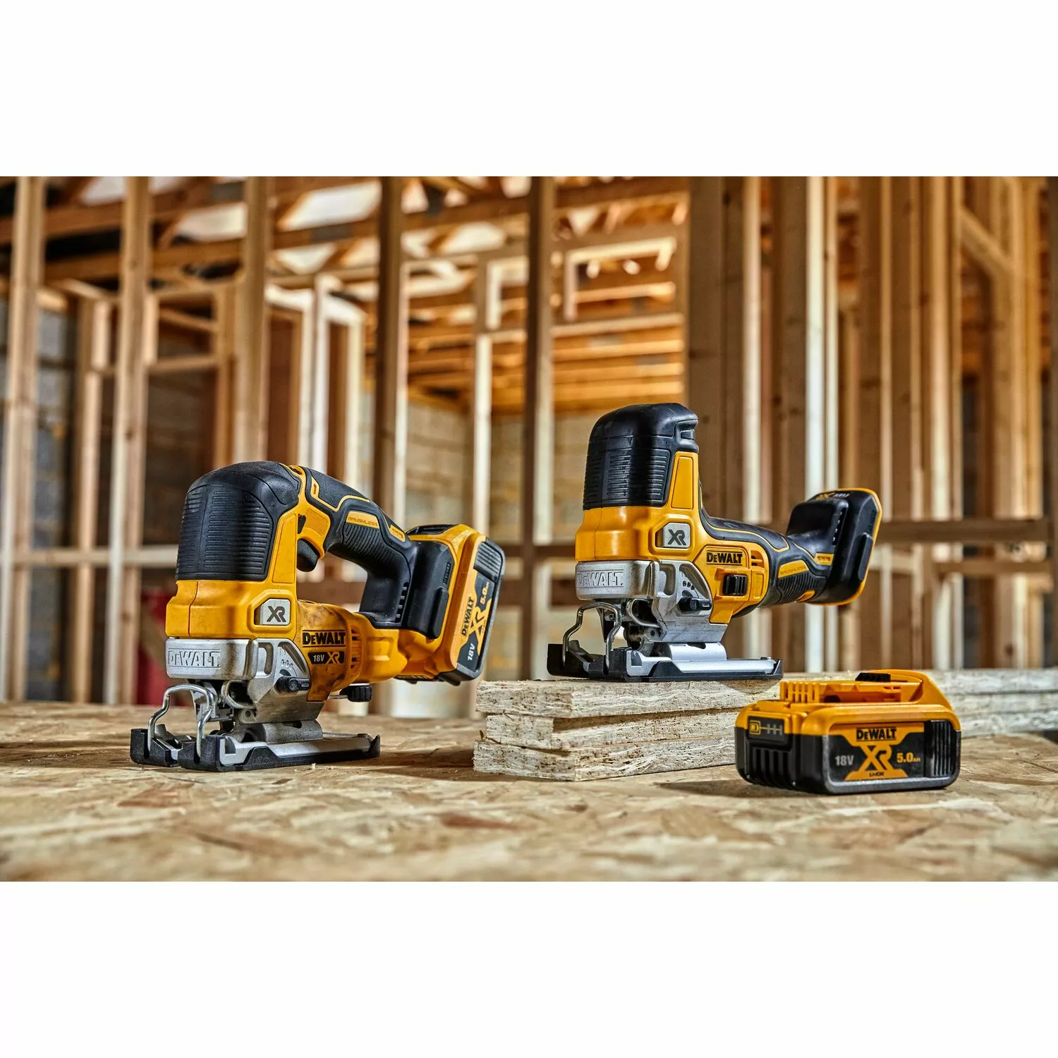 DeWALT DCS335N 18V Li-ion XR accu decoupeerzaag body - koolborstelloos-image