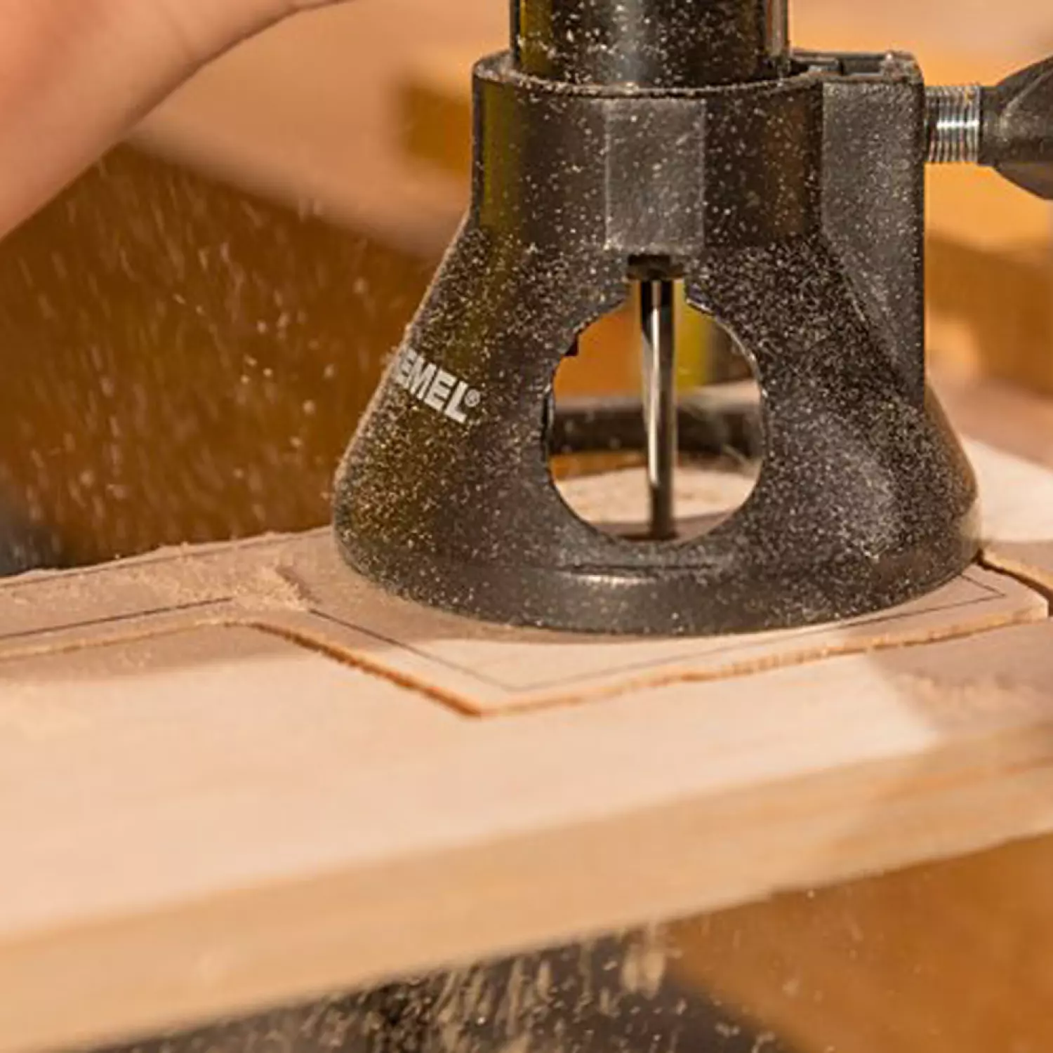 Dremel 565 4-Piece Multifunction Router Set-image