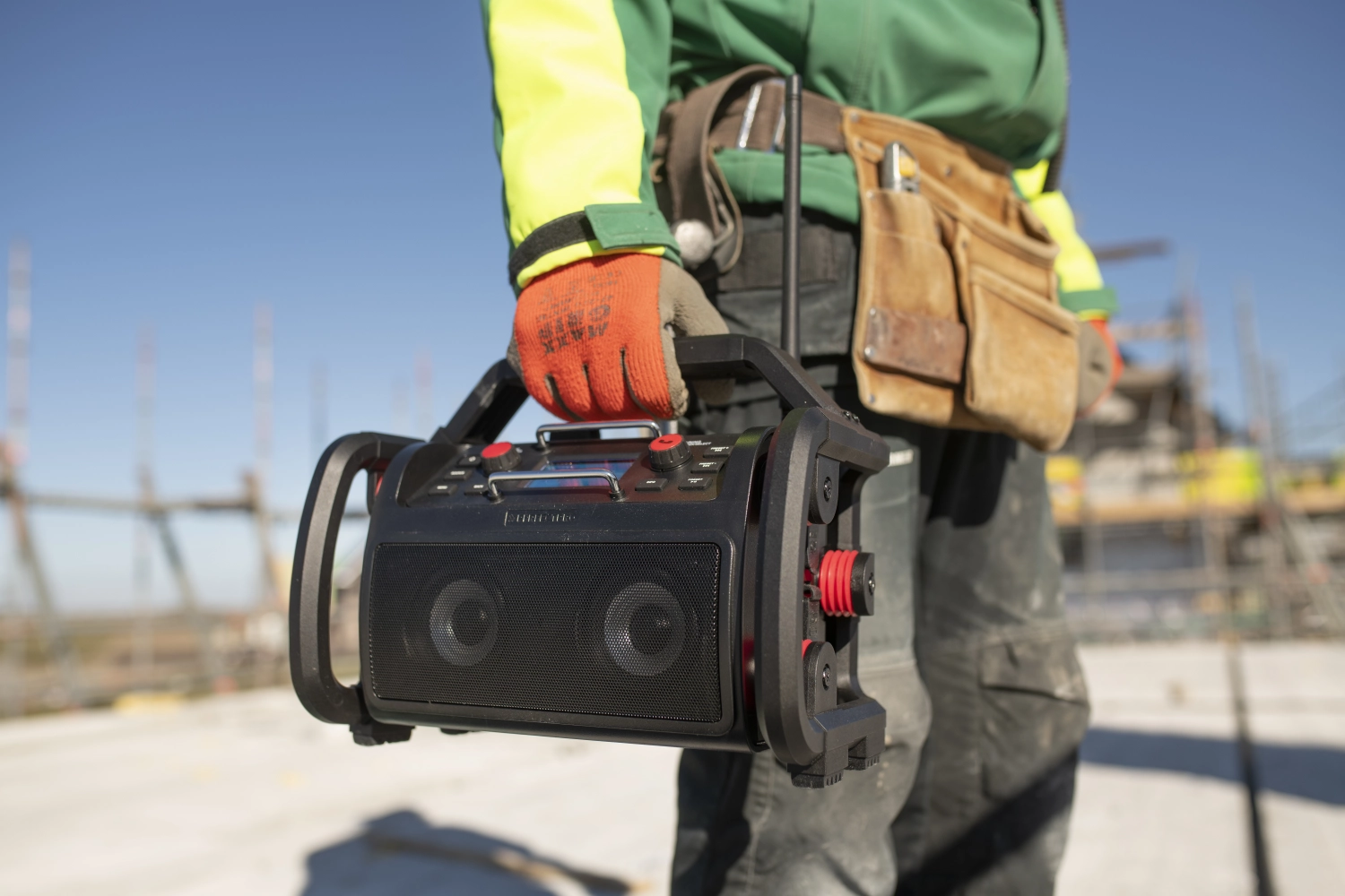 PerfectPro ROCKPRO Bouwradio - FM RDS / DAB+ - AUX-in - bluetooth - werkt op netstroom en lithium accu-image