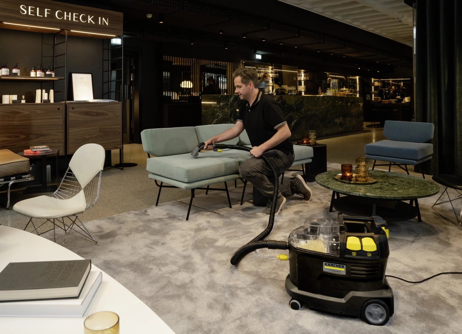 Karcher Puzzi 8/1 Anniversary Edition Nettoyeur de tapis-image