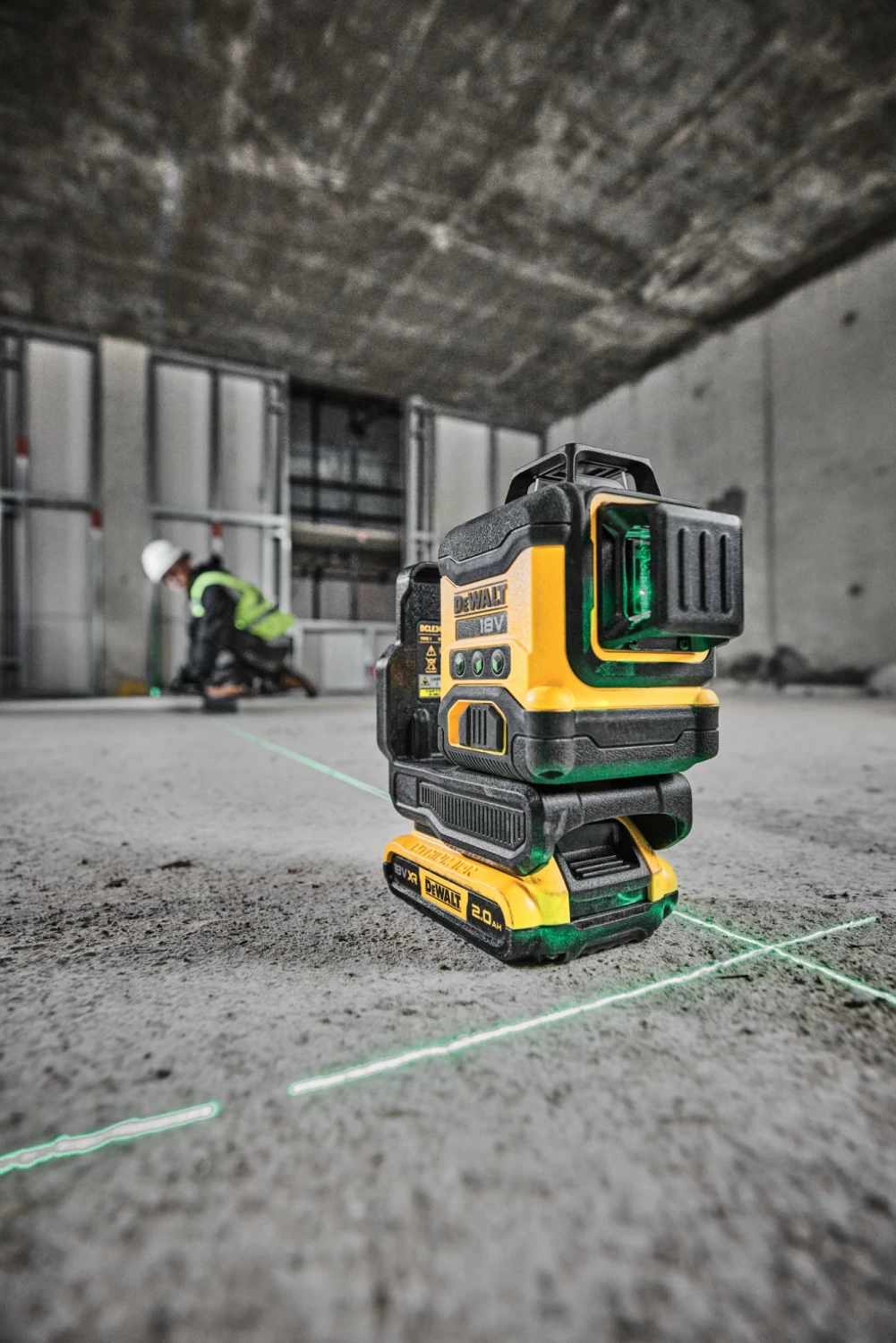 DeWALT DCLE34031D1-QW 18V Li-ion Accu Kit laser à croix auto-nivelant (1x 2,0 Ah) - 3x360° - Vert-image
