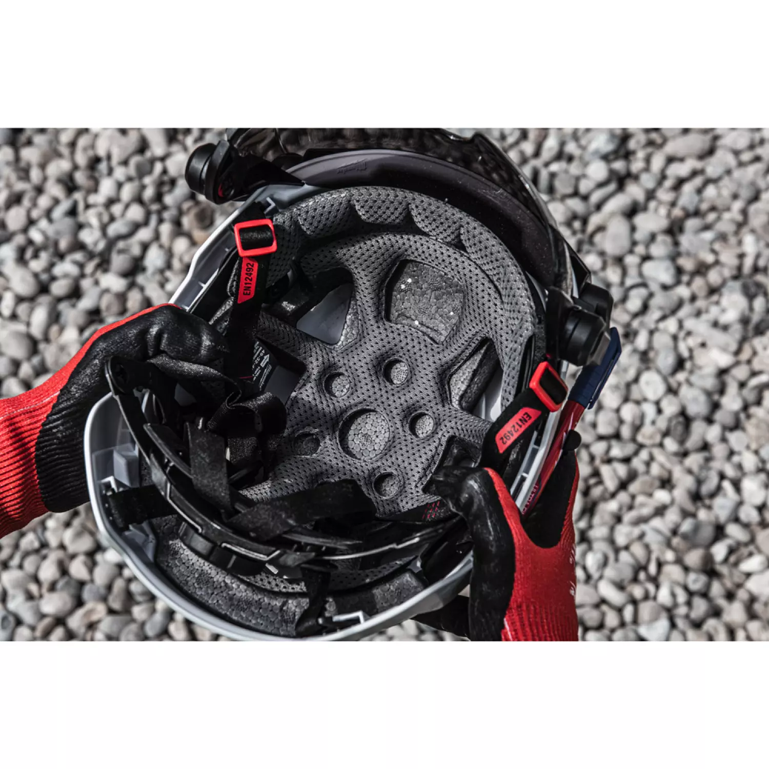 Milwaukee 4932479942 Lunettes de sécurité à visière BOLT - teintées-image