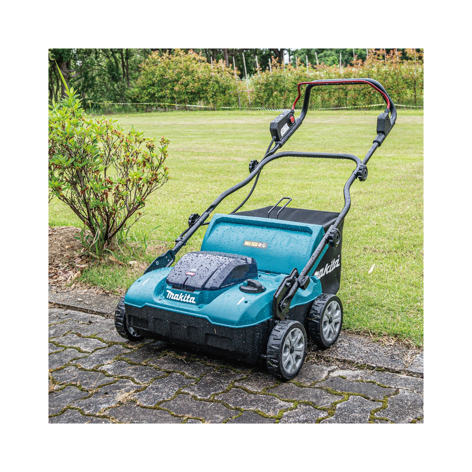 Makita UV001GZ XGT 40V Max Verticuteermachine body - 380mm