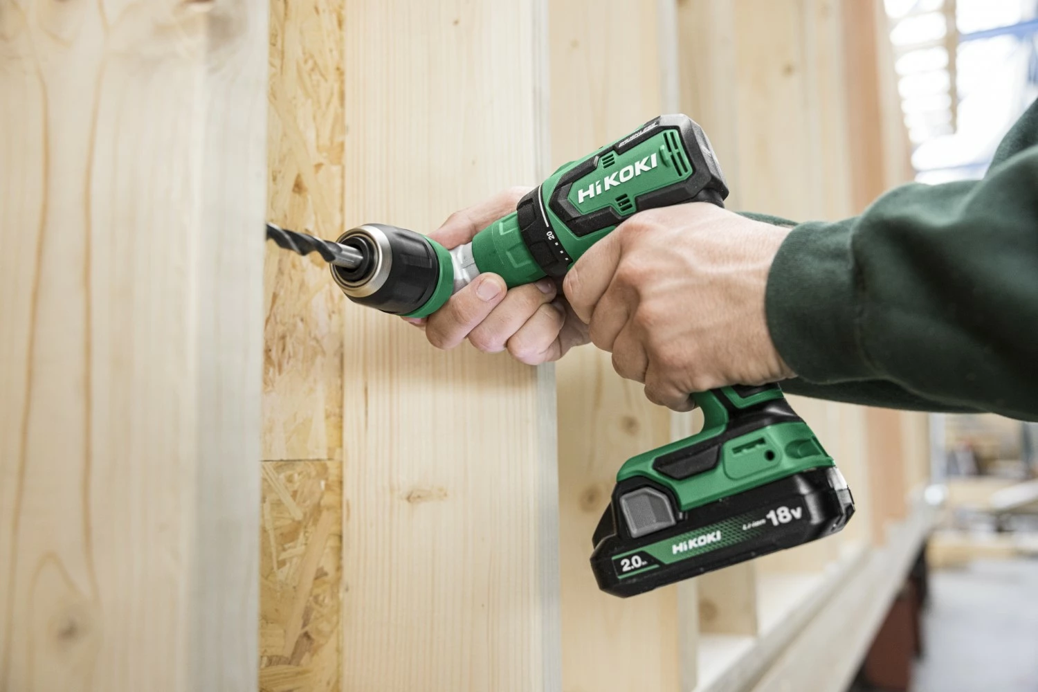 HiKOKI DS18DDQWRZ Perceuse/visseuse Accu - 18V avec 2x 2.0Ah batteries et chargeur en HSC II-image