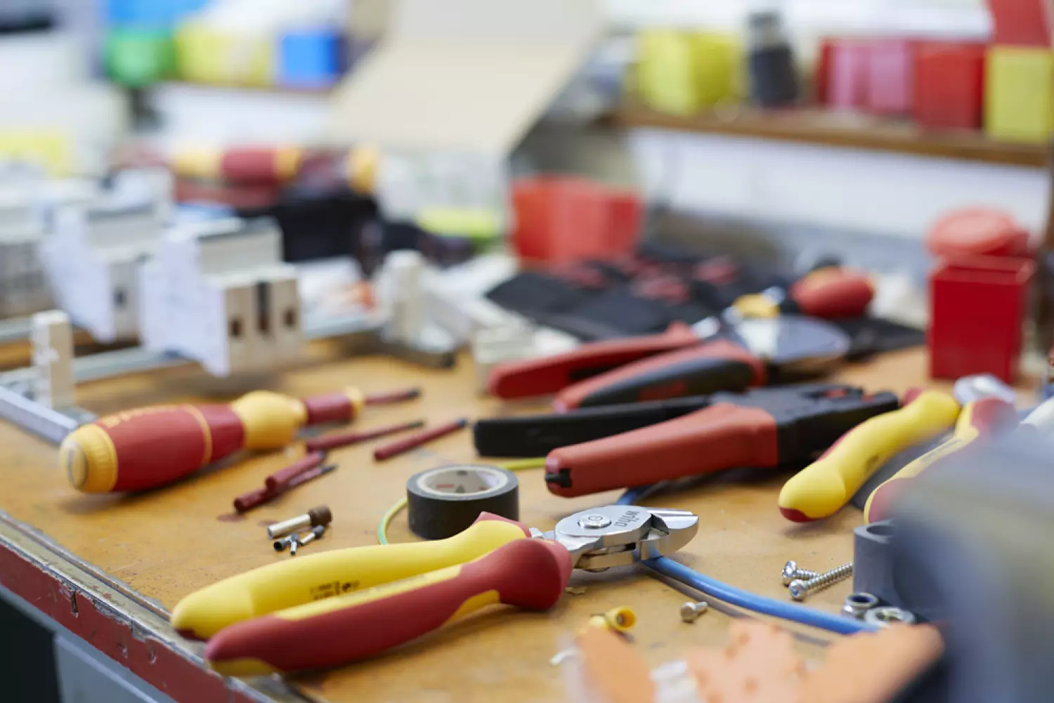 Wiha Z 18 0 06 BiCut Professional electric zijkniptang - 200mm-image