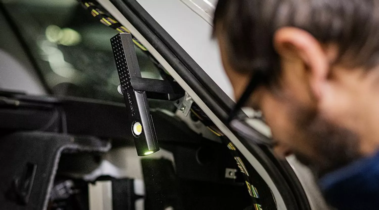 Ledlenser W4R Work zaklamp - oplaadbaar - 220Lm-image