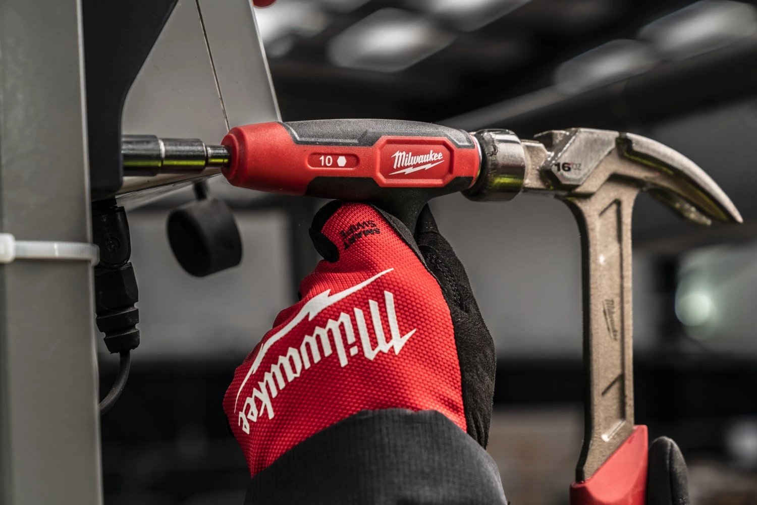 Milwaukee 4932498711 Tournevis à douille à poignée en T avec poignée confortable - 10 mm-image