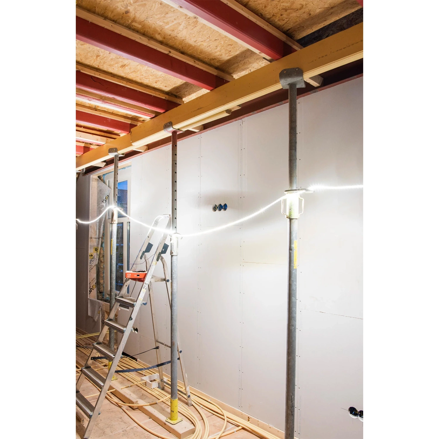 Bailey 147031 RoBust LED Rope Plus in haspel - IP65 - 850lm/m - 25m-image