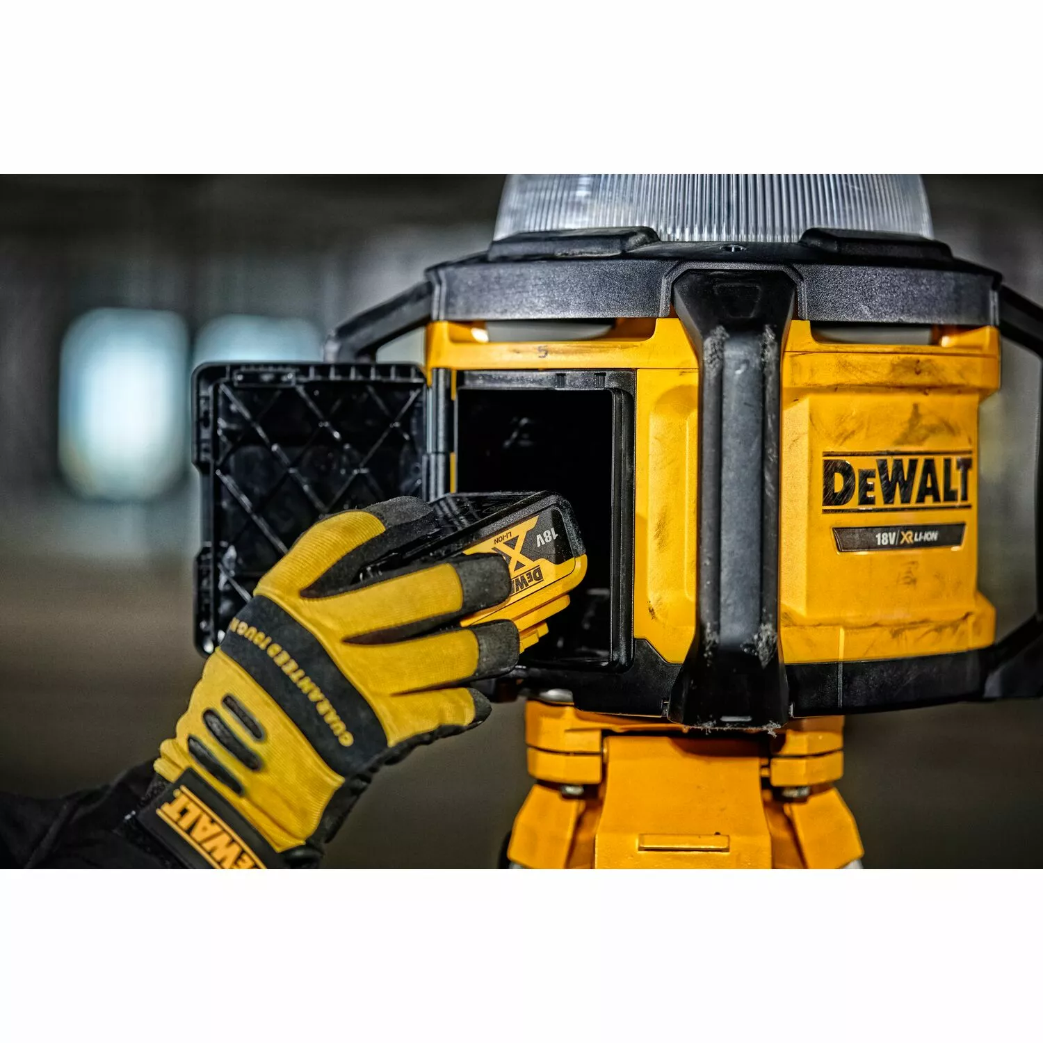 DeWALT DCL074 Projecteur de chantier LED sans fil 18V - Machine seule-image