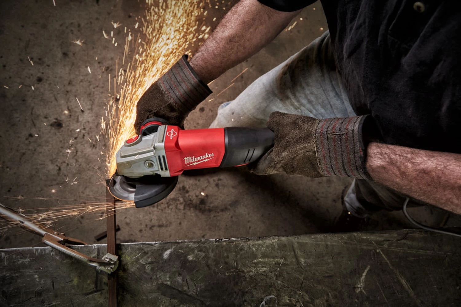 Milwaukee AGV 13-125 XDPDEB Meuleuse d'angle - 125 mm - 1250 W - Interrupteur à palette-image