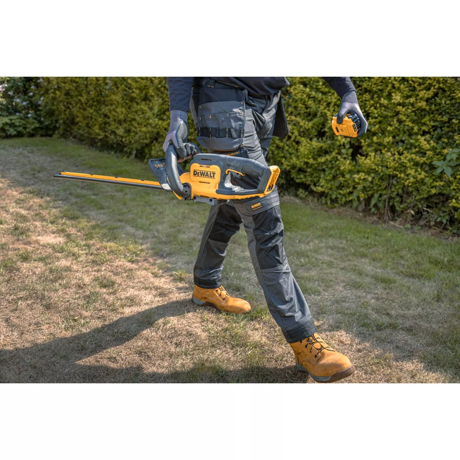 DeWALT DCMHT564N-XJ 18V Li-ion accu heggenschaar body - 55cm-image