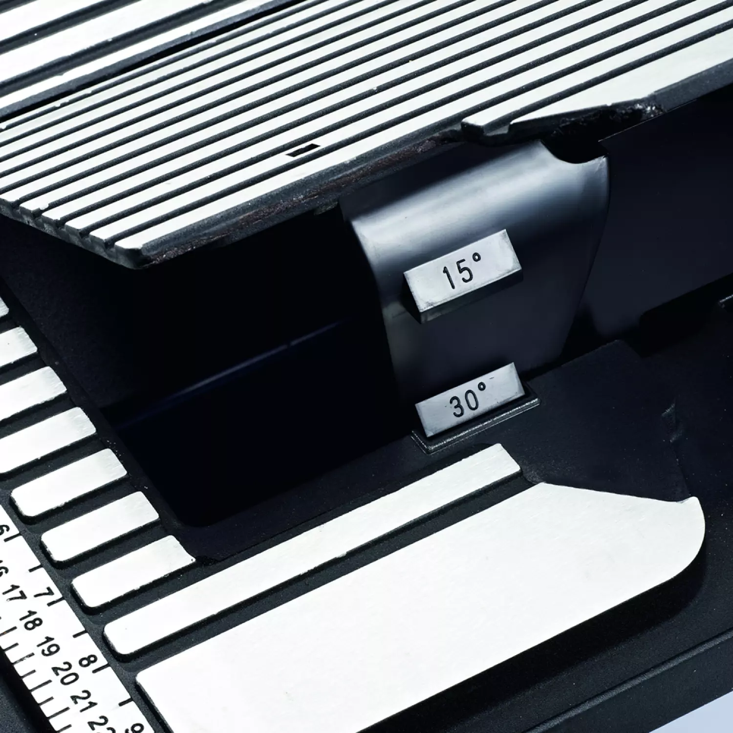 Carat Microcoup 180 Tegelzaagmachine met diamantzaagblad - 750W - 180mm-image