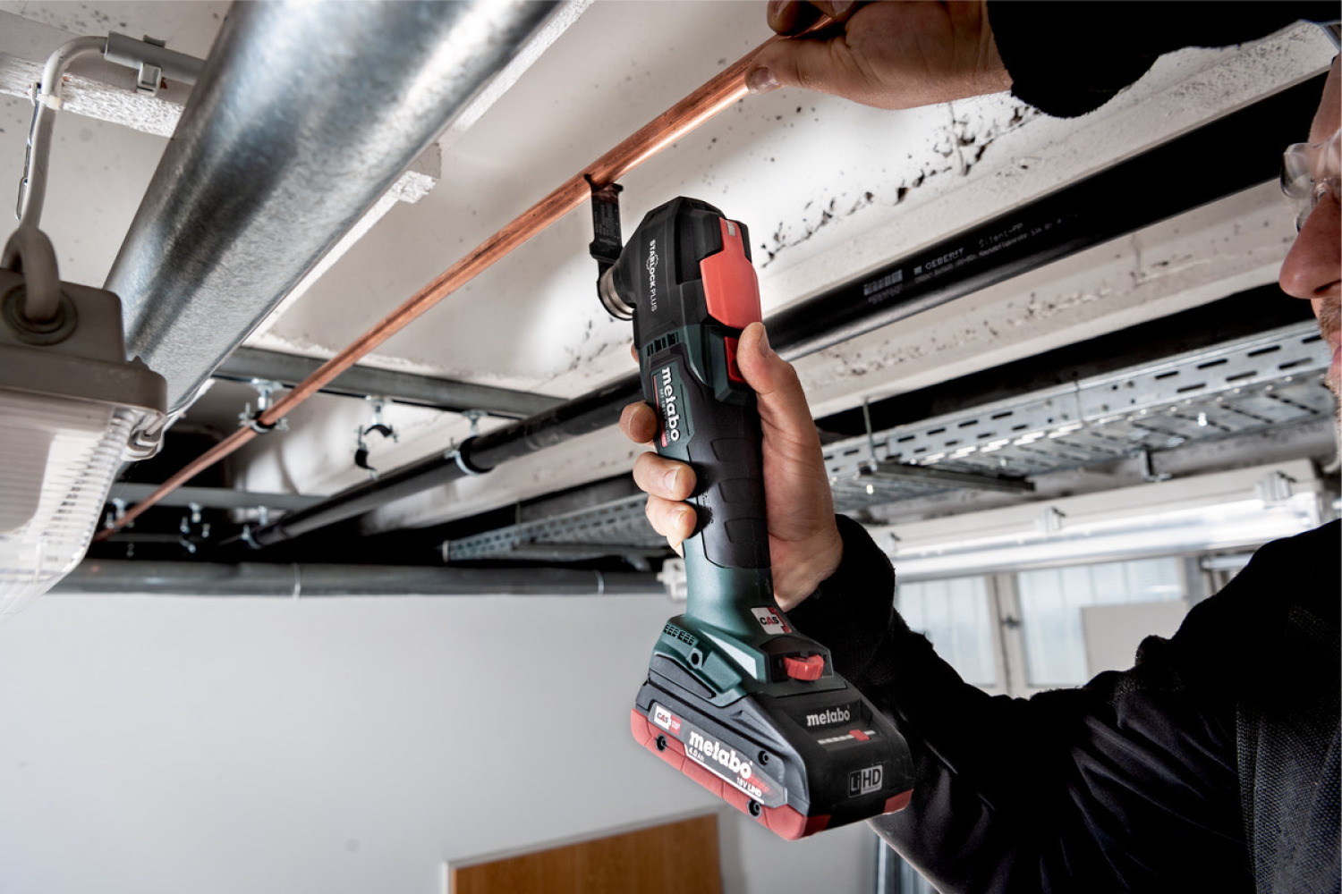 Metabo MT 18 LTX BL QSL 18V Li-ion accu multitool set (2x 4.0Ah LiHD accu) + accessoires in metaBOX - koolborstelloos - snelwissel-image