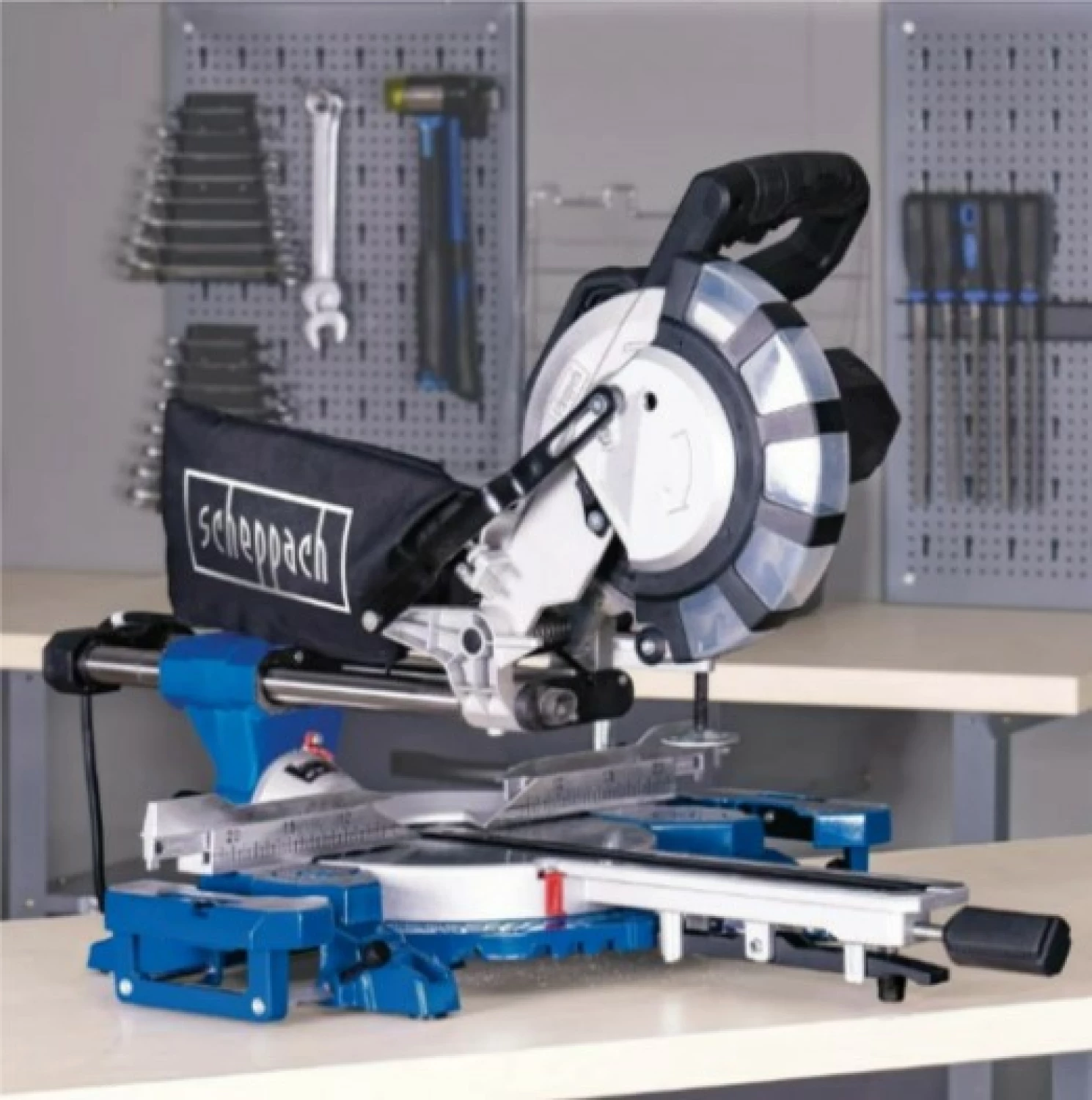 Scheppach HM216 Afkortzaag - 2000W - 216mm-image
