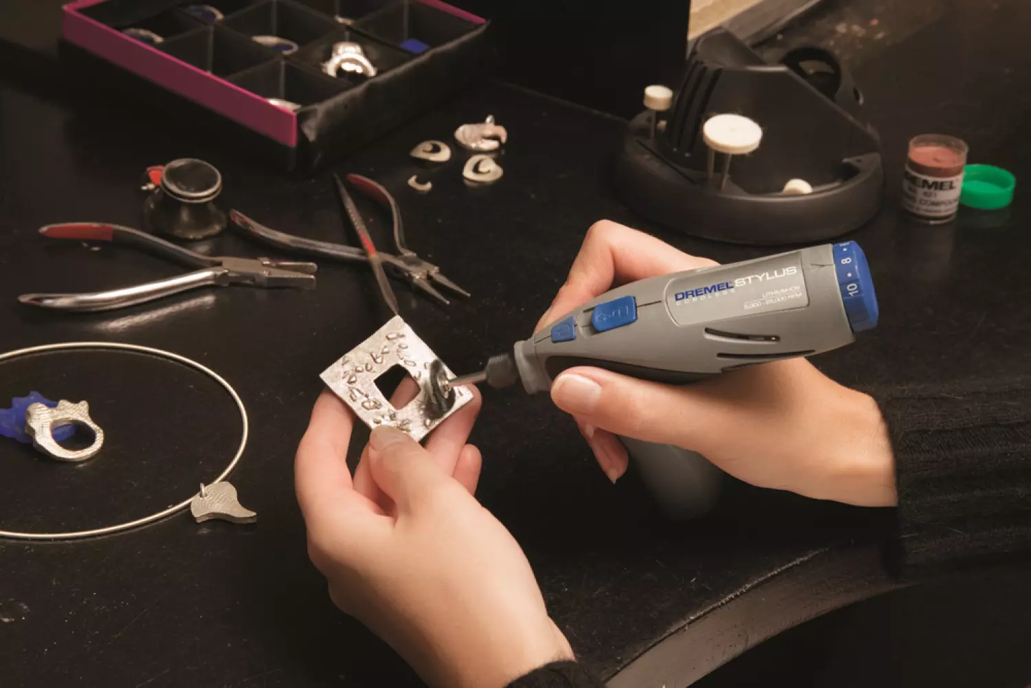 Dremel 26150428JA - Brosse en acier 19 mm-image