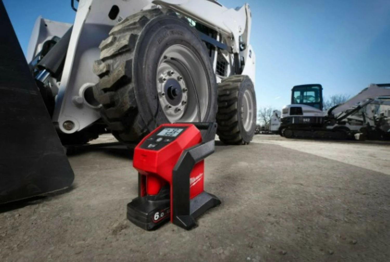 Milwaukee M12 BI-0 Li-Ion accu subcompacte luchtpomp - body-image