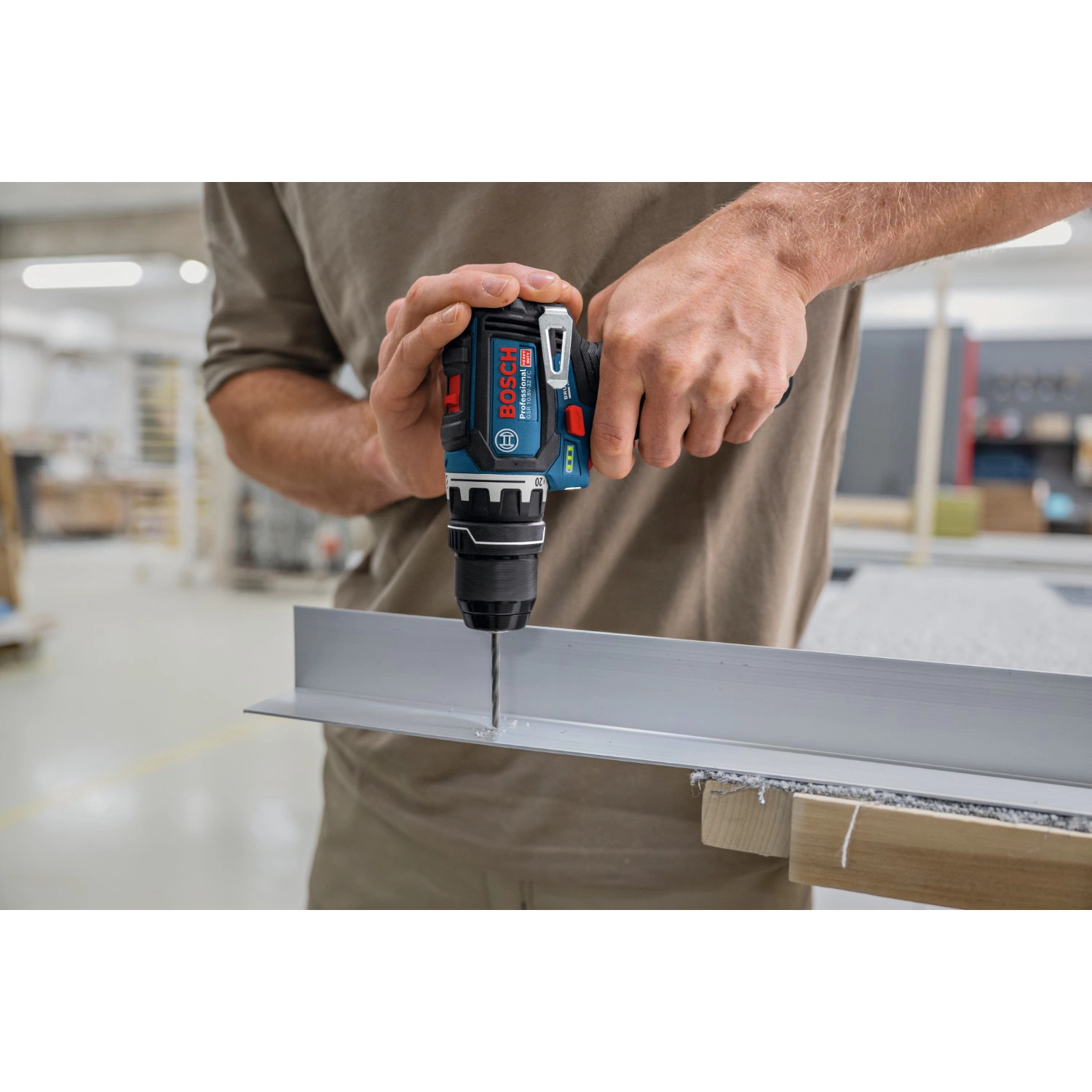 Bosch GSR 12V-32 FC 12V Accu schroefboormachine body met opzetstukken in L-Boxx-image