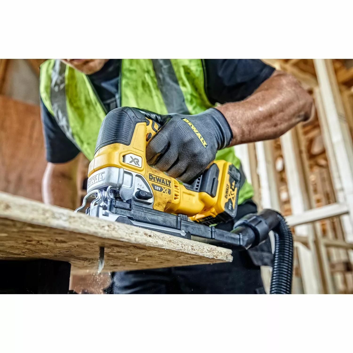 DeWALT DCS334P2 18V Li-ion XR accu decoupeerzaag set (2x 5.0Ah) in TSTAK - koolborstelloos-image