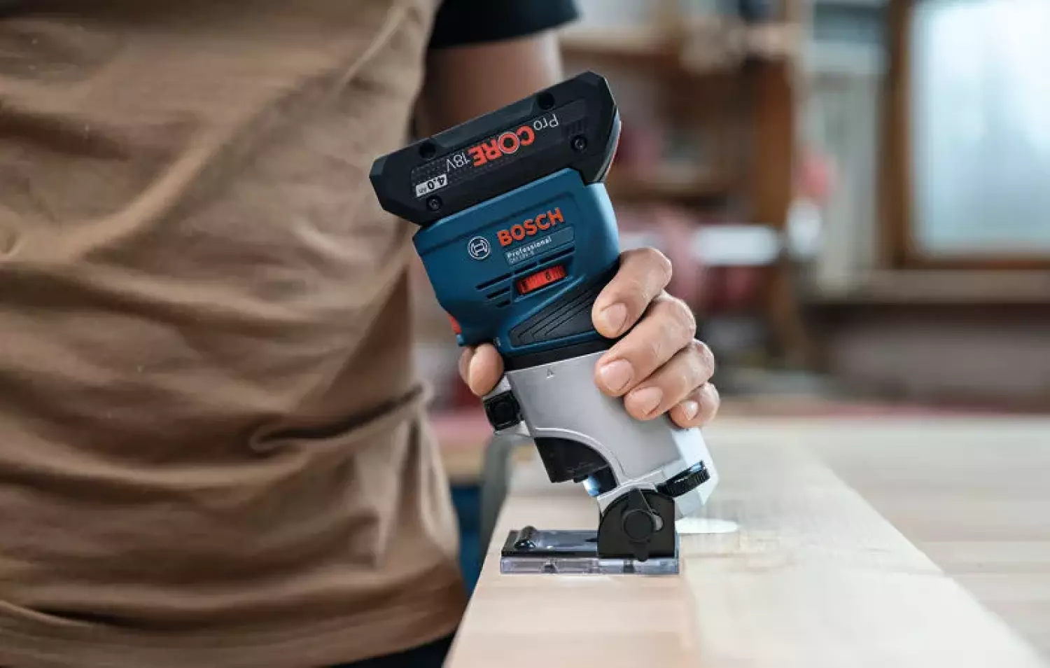 Bosch GKF 18V-8 18V batterie Défonceuse avec accessoires dans un coffret L-boxx - 8 mm-image