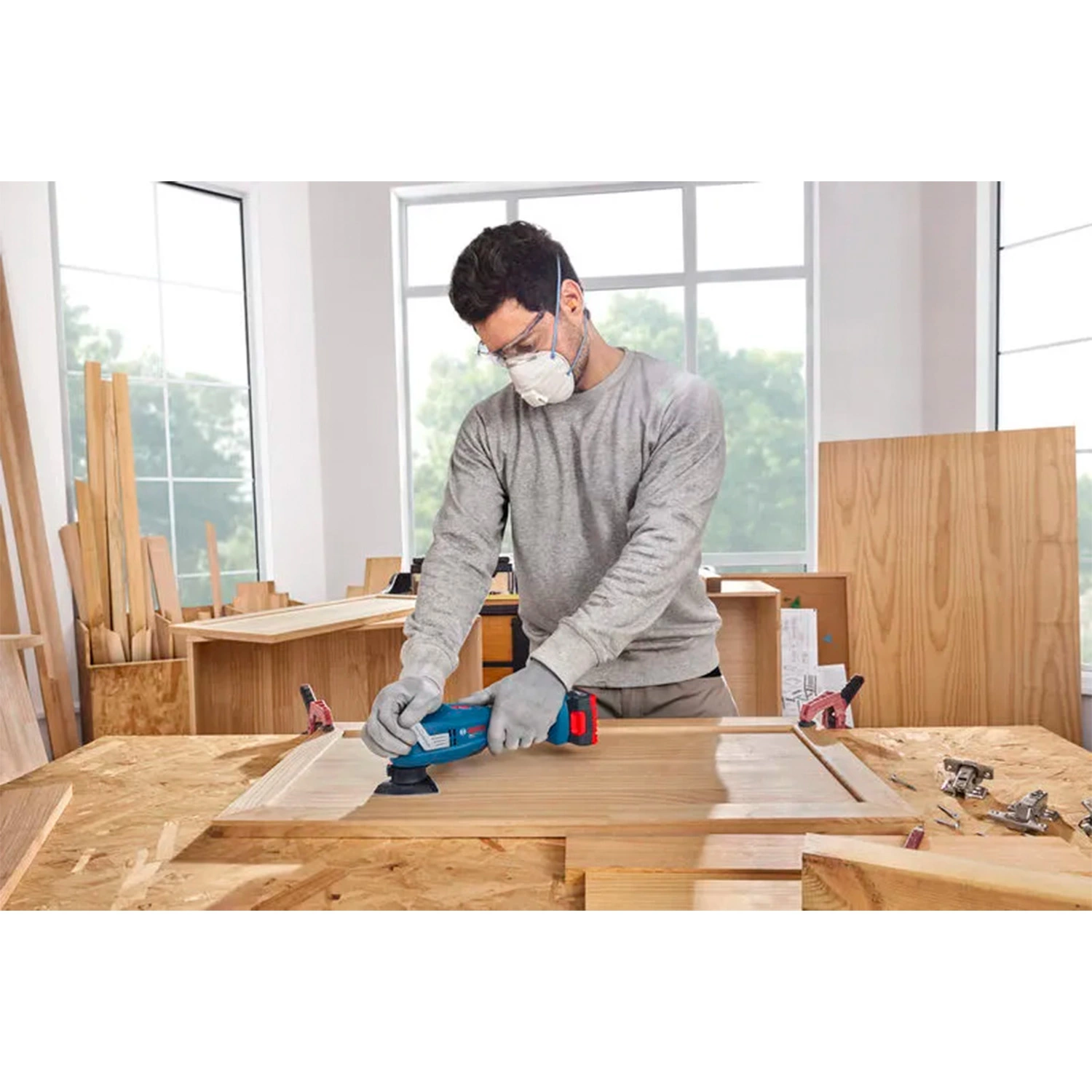 Bosch GOP18V-30 Accu multitool body-image