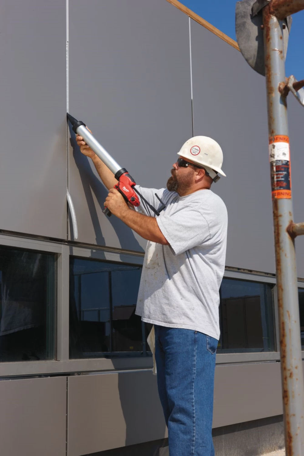 Milwaukee M12 PCG/400A-0 12V Li-Ion Accu lijm- en kitspuit body incl. worsthouder in tas-image