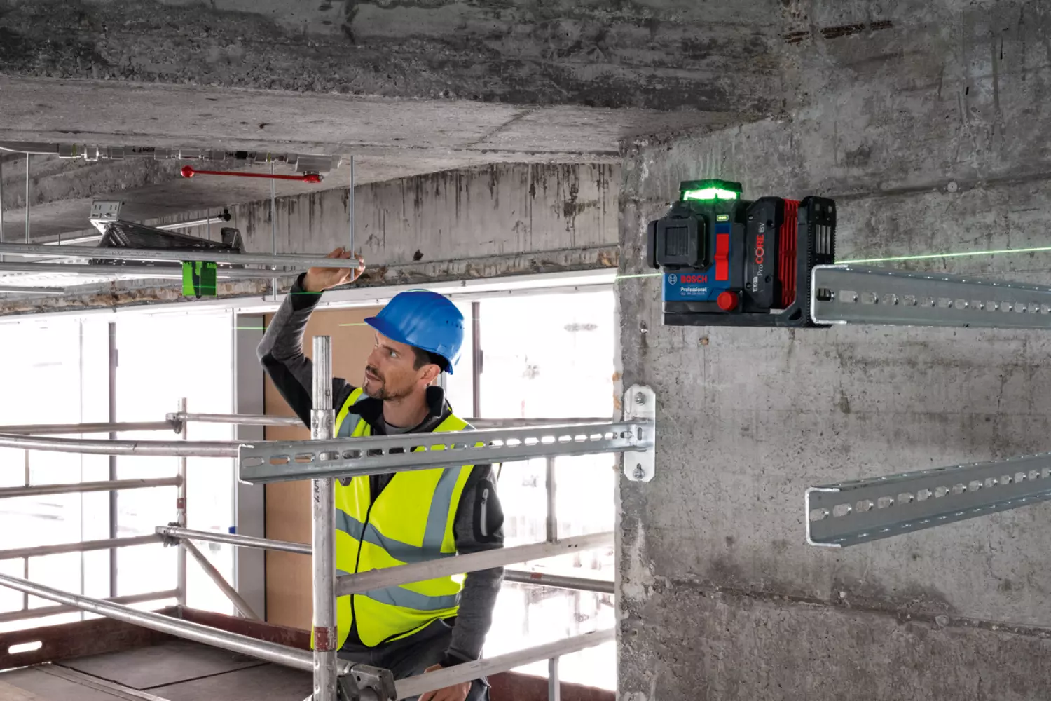 Bosch GLL 18V-120-33 CG 18V accu kruislijnlaser body in L-Boxx - groen - 3x 360-image