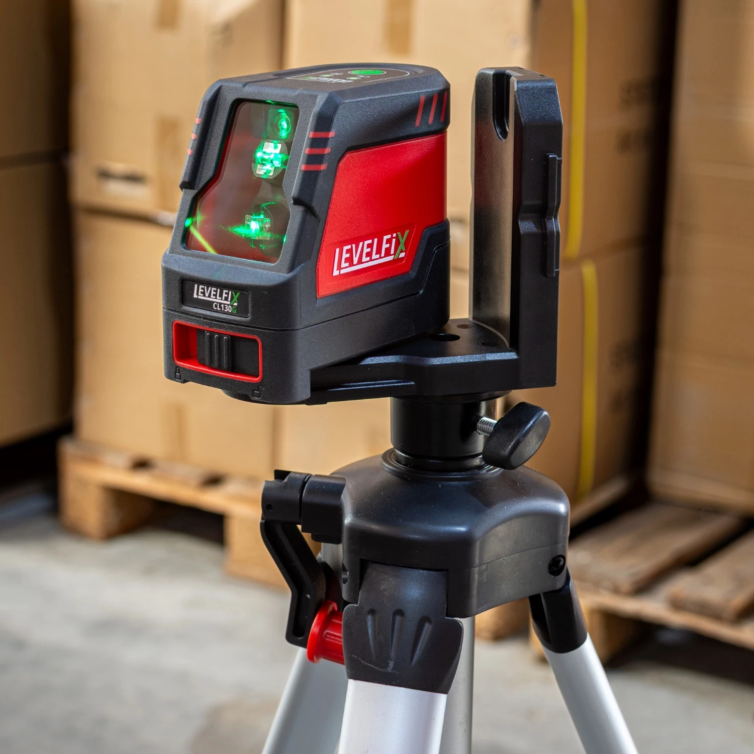 Levelfix CL130G Laser à lignes croisées dans un coffret - 2 lignes - vert - 30 m - IP54-image