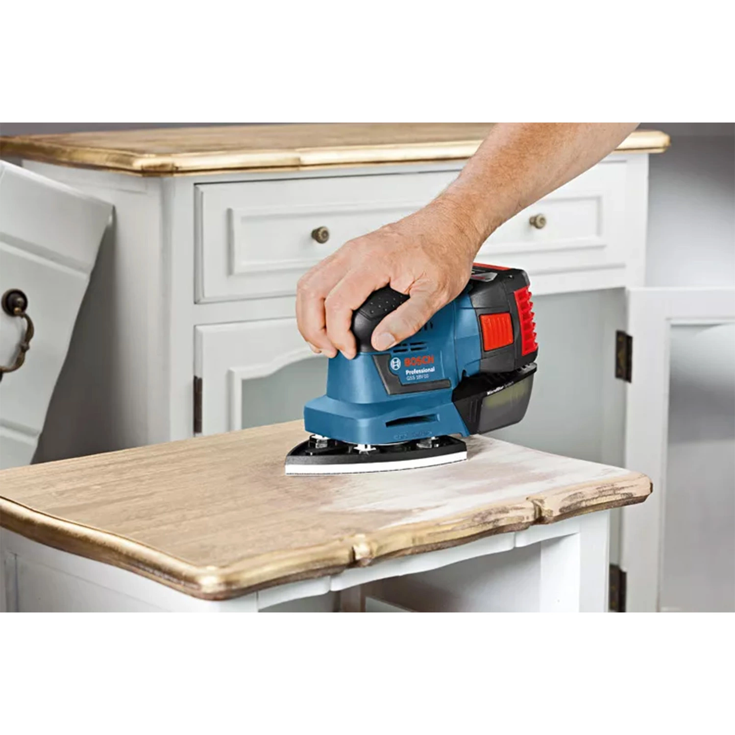 Bosch GSS 18V-10 SOLO 18V Li-ion Accu 3-in-1 multischuurmachine body in L-boxx + schuurvellen set