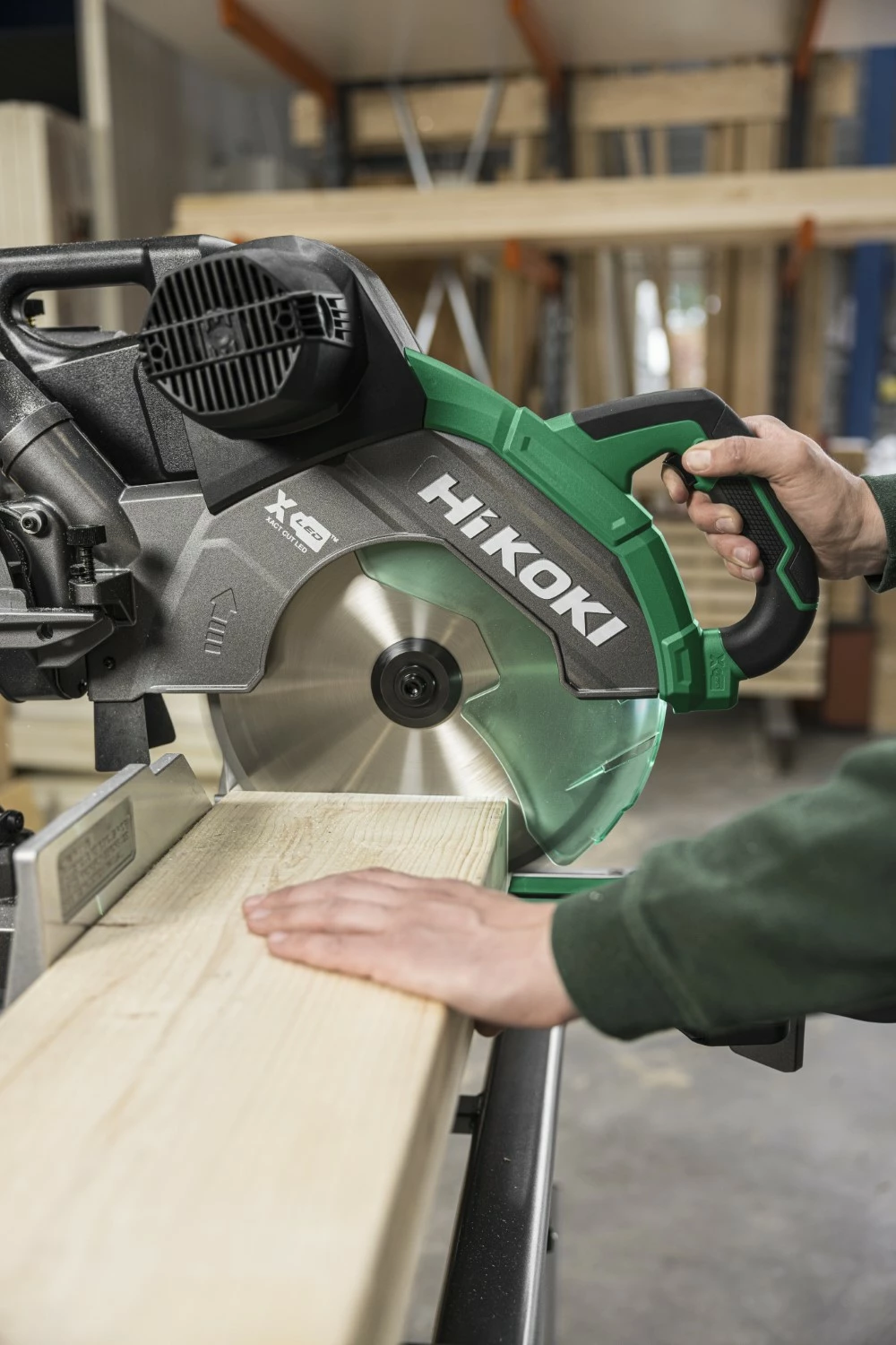 HiKOKI C12RSH3WAZ Scie à onglet - 1.520W 305x30mm-image