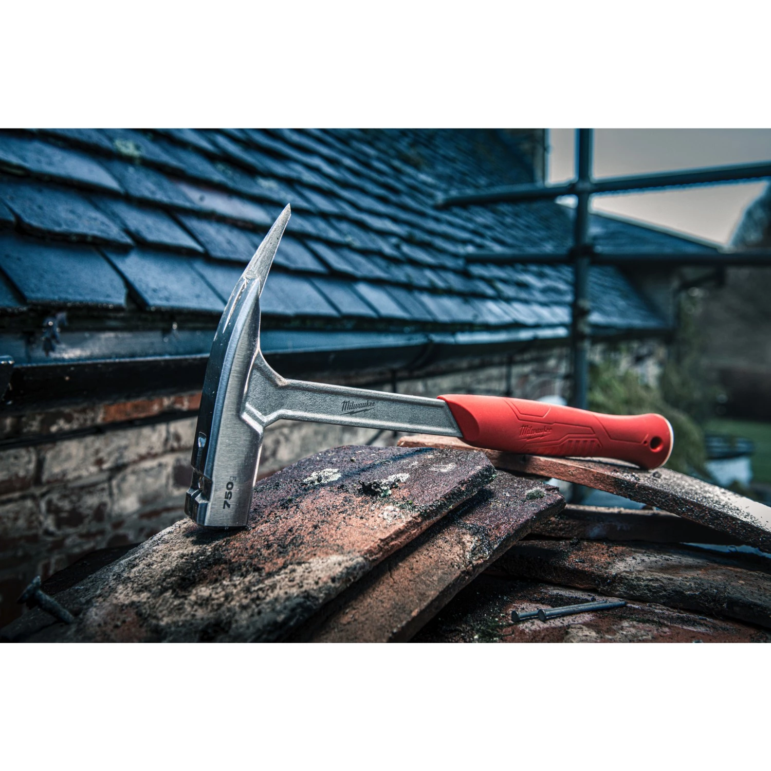 Milwaukee 4932493655 Marteau de couvreur - Poignée SHOCKSHIELD™ - 750 grammes-image