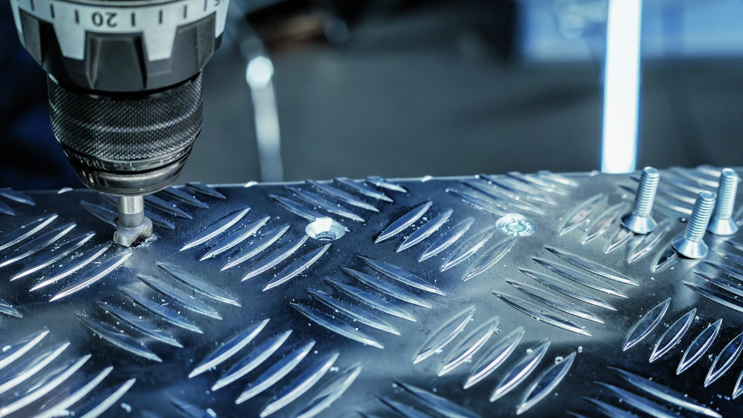 Bosch 2608597527 - Set 6 pièces fraise coniques à lamer 45; 63 mm, 5-10 mm, 6,3; 8,3; 10,4; 12,4; 16,5; 20,5 mm-image