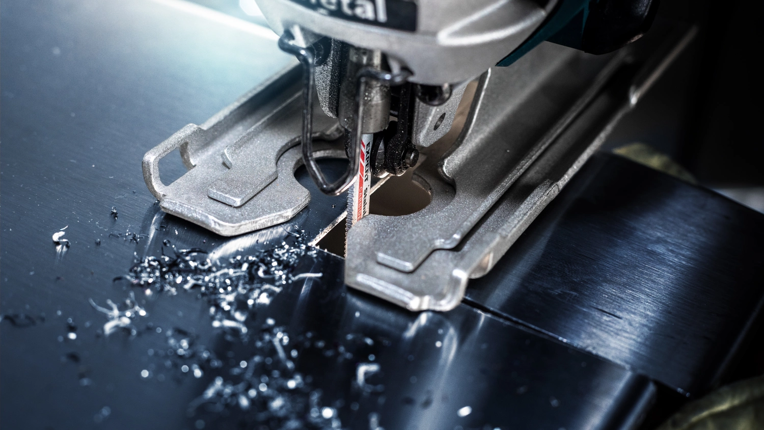 Bosch T118EHM EXPERT decoupeerzaagblad voor medium-thick metal (3st)-image