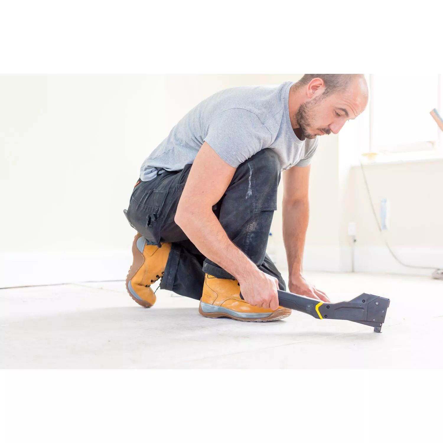 Stanley FMHT81394-9 Agrafeuse à marteau - Type G - 8-12 mm-image