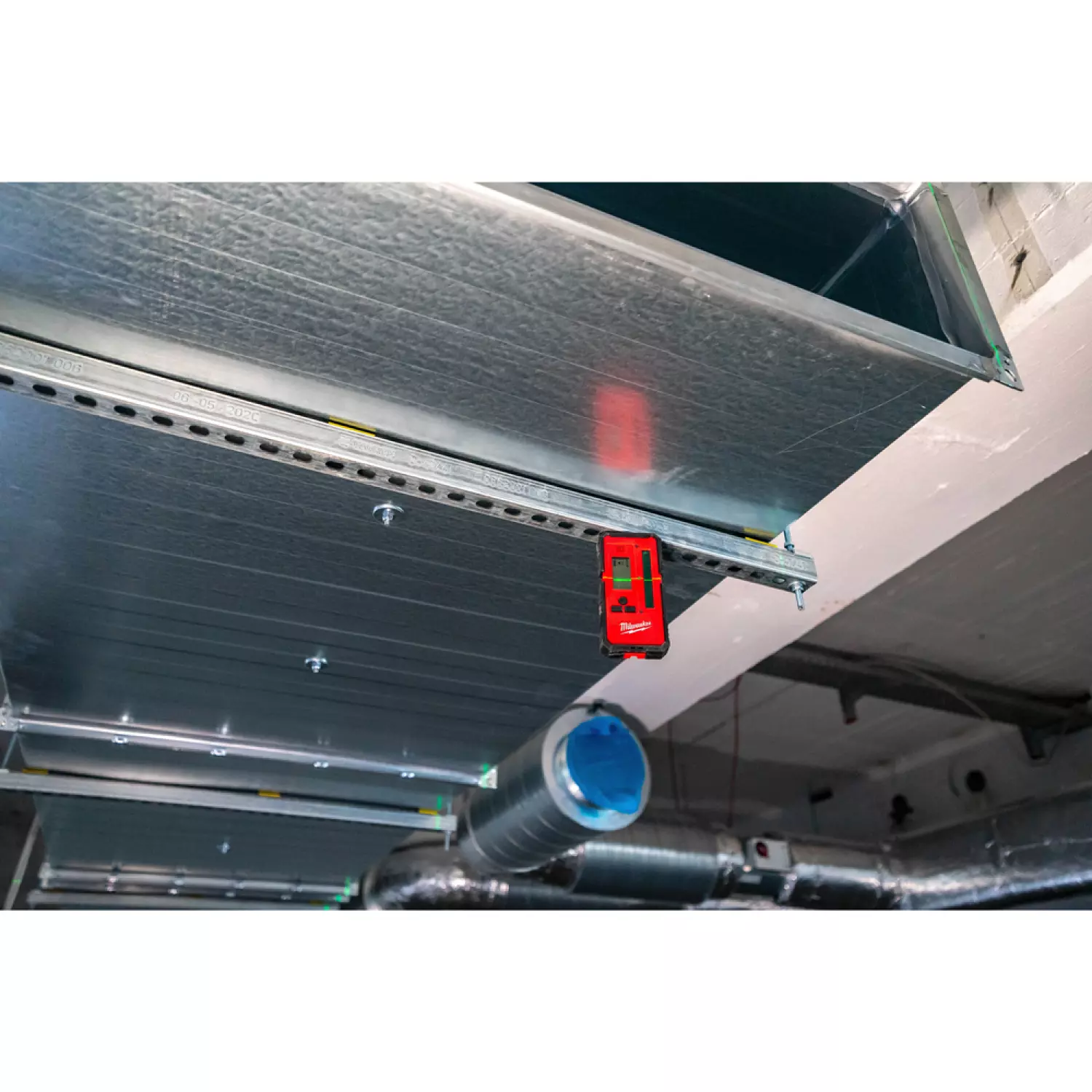 Milwaukee LDR50 Récepteur laser 50 m - Vert - IP54-image