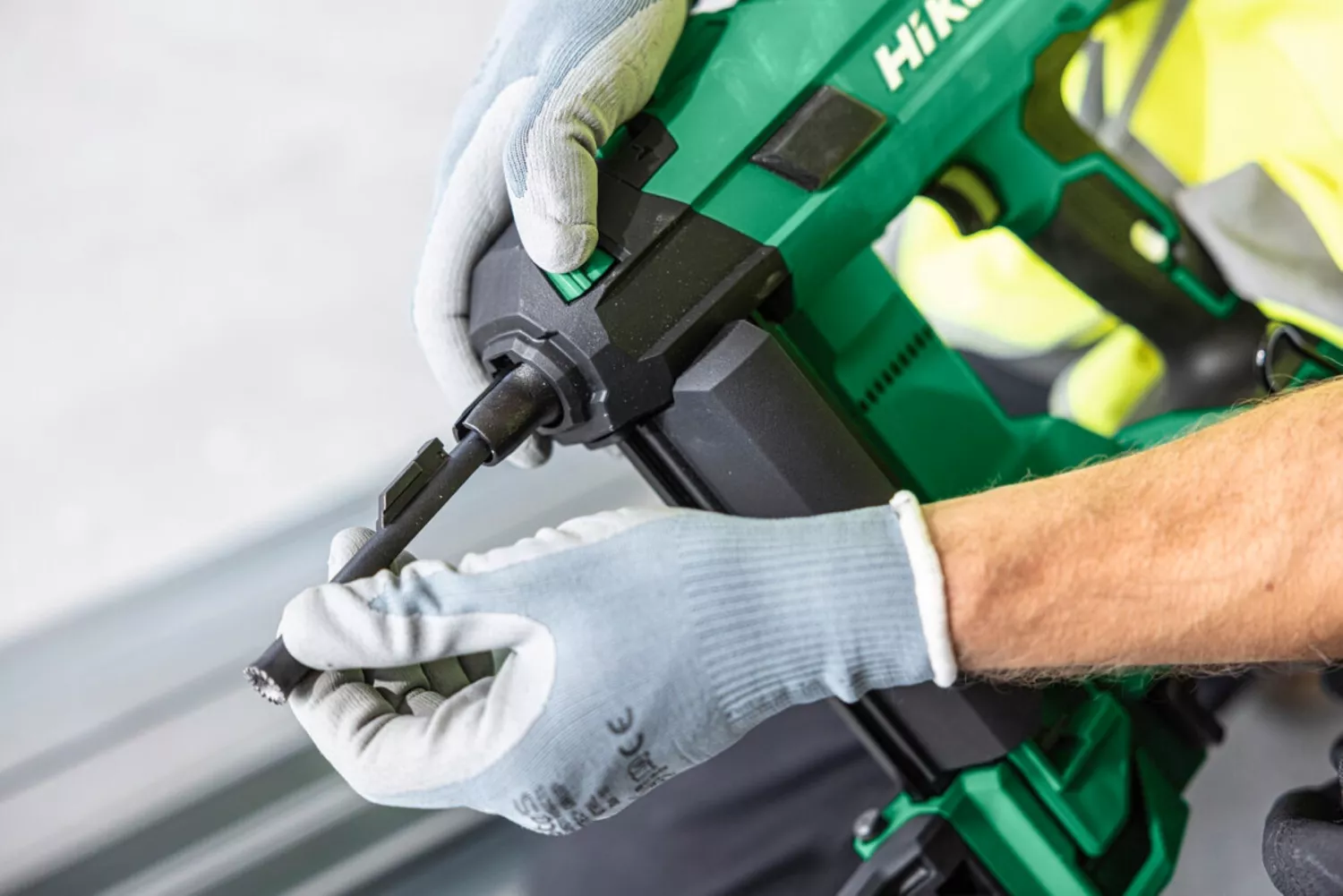 HiKOKI NC1840DAW3Z Cloueuse à béton sans fil Li-ion 18 V dans un coffret - 40 mm-image