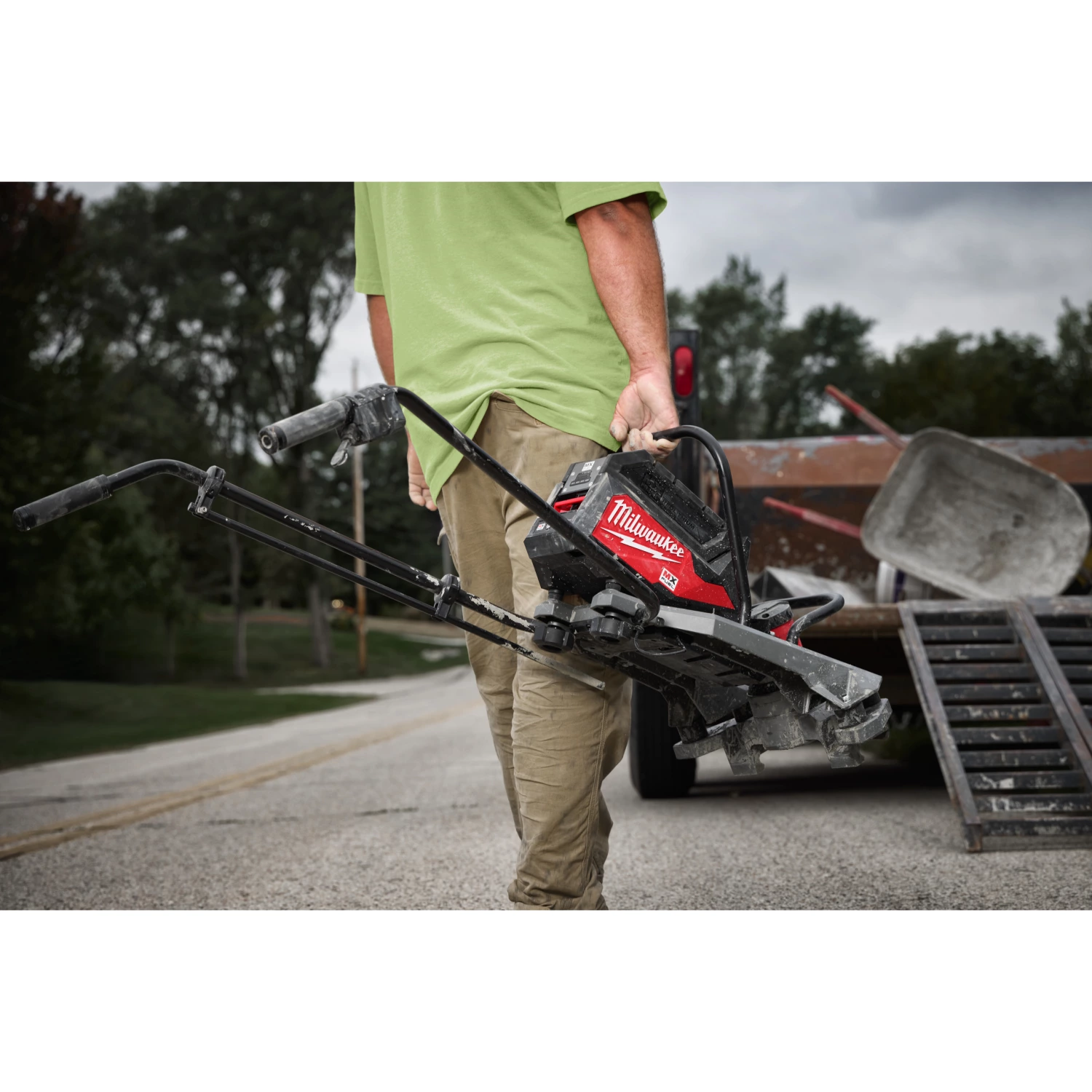 Milwaukee MXF PSC-302 MX Fuel accu beton trilspaan set (2x 3.0Ah accu)-image