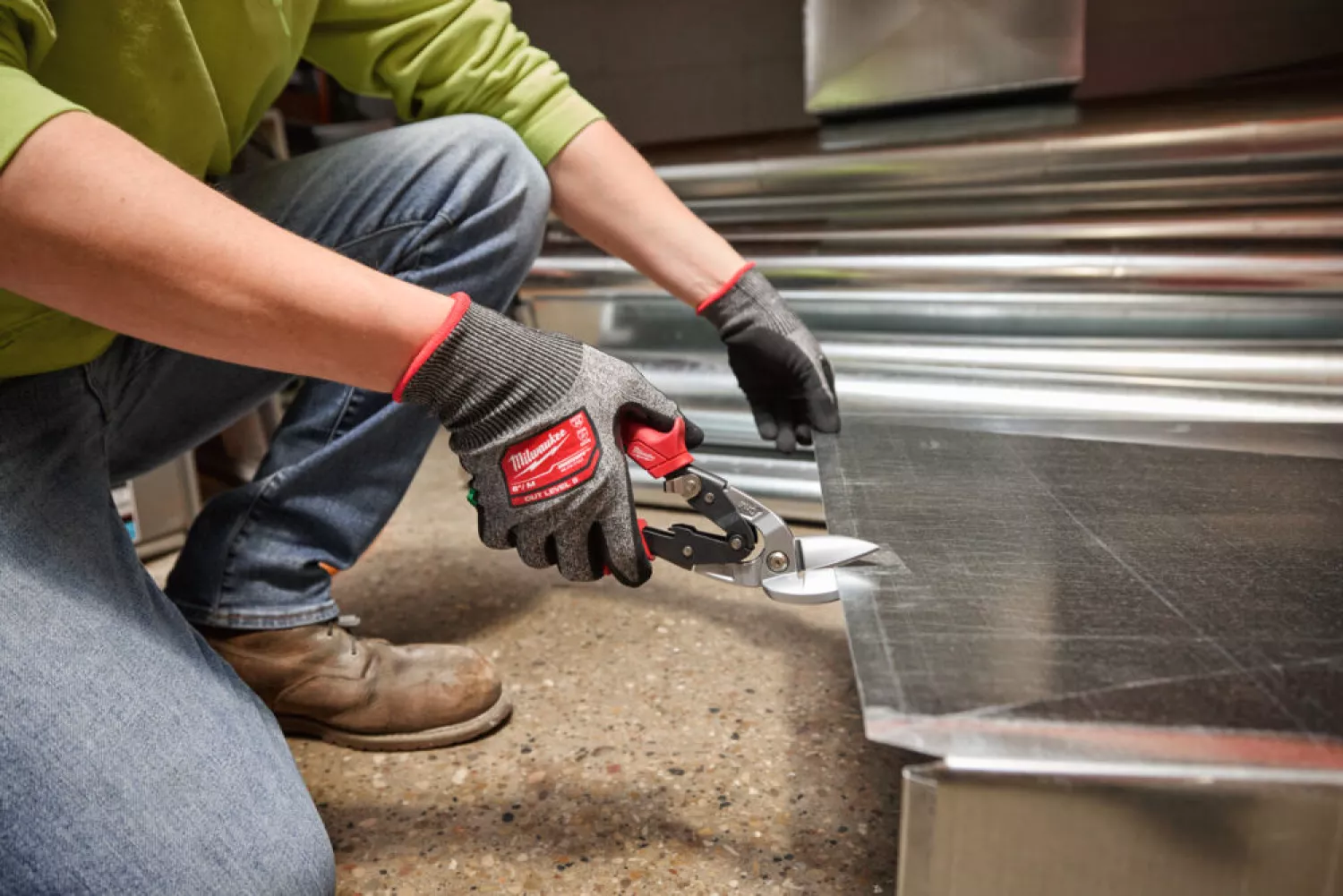 Milwaukee 4932499016 Cisaille à tôle - 251mm - Coupe à droite - incurvée-image