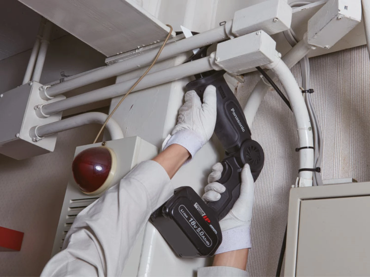 Panasonic EY47A1X 18V Li-Ion accu reciprozaag body incl. reciprozaagblad - 50x14x1,6mm-image