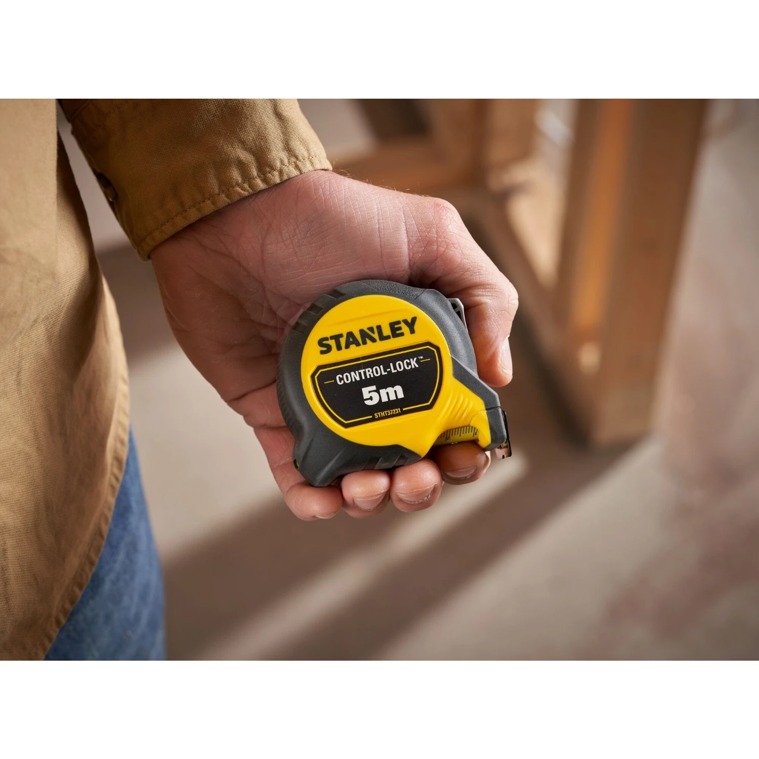 Stanley STHT37231-0 Mètre ruban Control-Lock 5m x 25mm